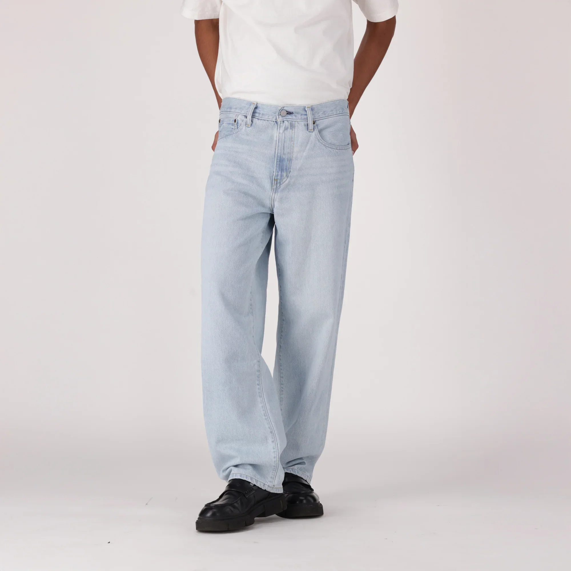 LEVI'S® MEN’S 578™ BAGGY JEANS - LIGHT INDIGO - WORN IN - Image 2