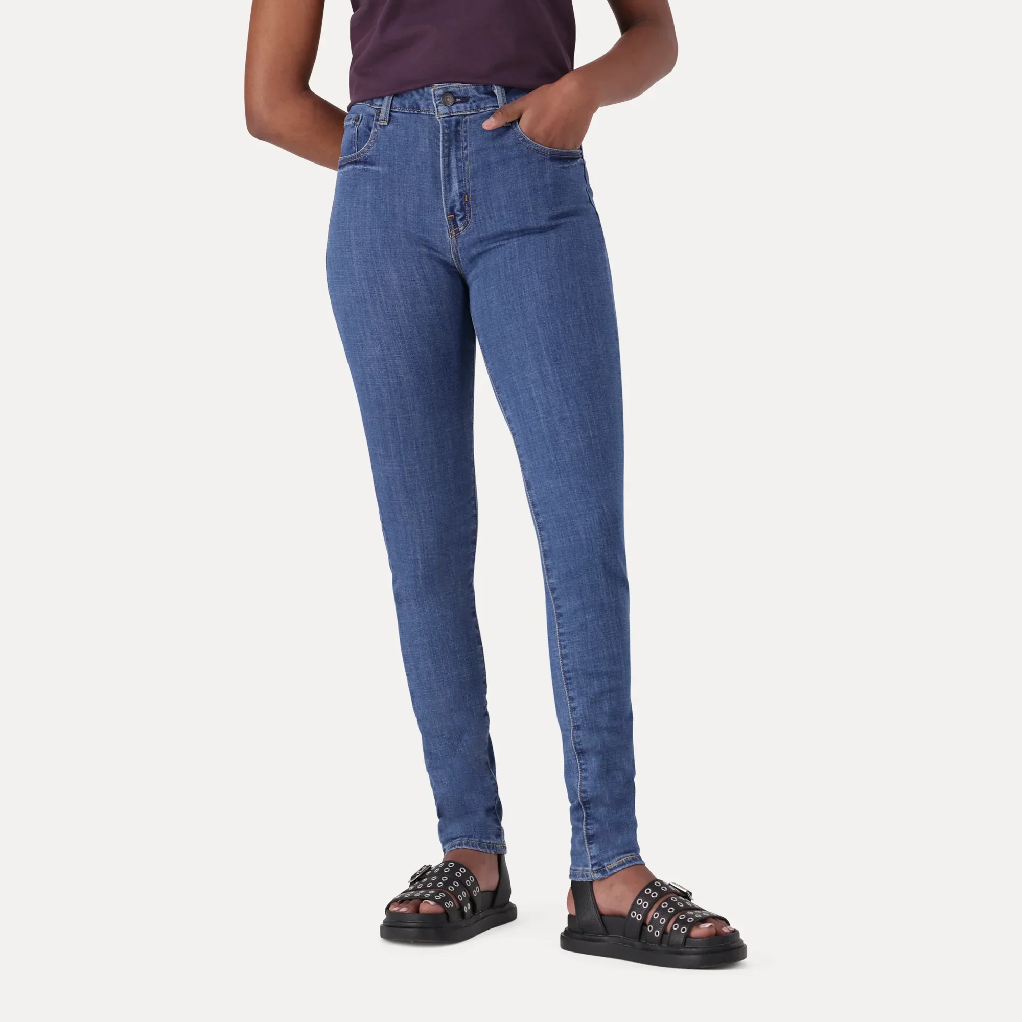 LEVI’S® WOMEN'S 721 HIGH-RISE SKINNY JEANS - MED INDIGO - FLAT FINISH - Image 6