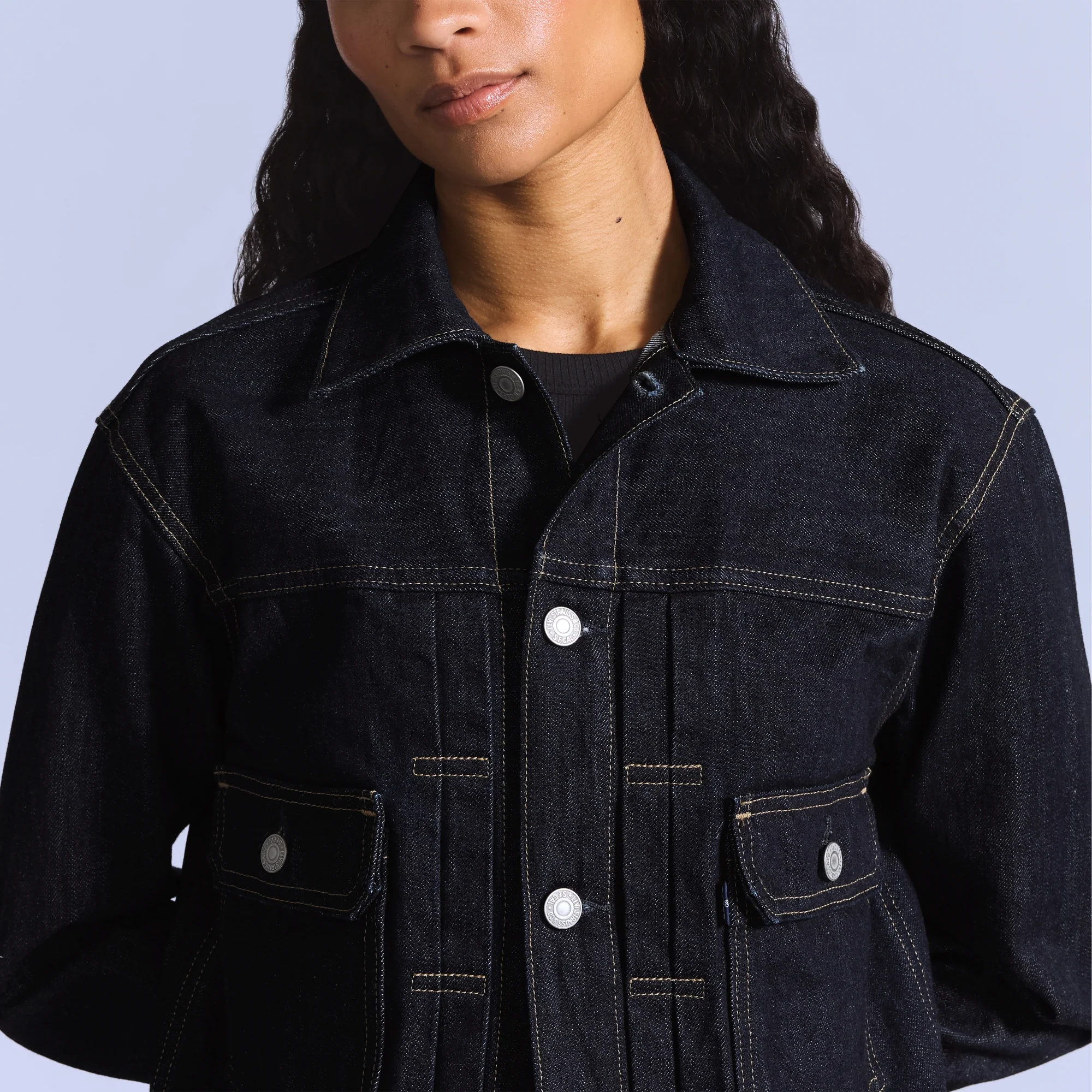 LEVI’S® BLUE TAB™ WOMEN’S TYPE II TRUCKER JACKET - DARK INDIGO FLAT FINISH - Image 4