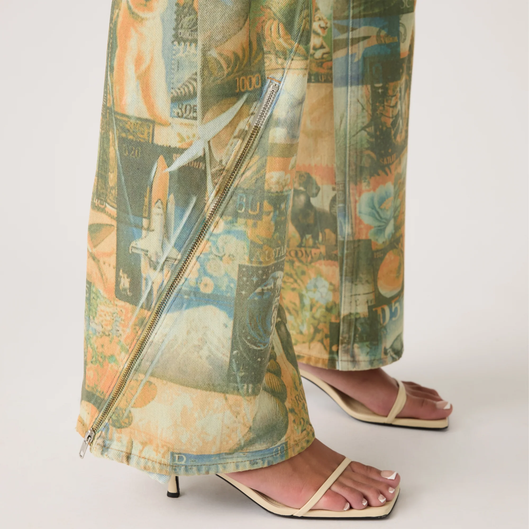 LEVI’S® X KIKO KOSTADINOV CARINA FLARED JEANS - MULTI COLOUR - Image 6