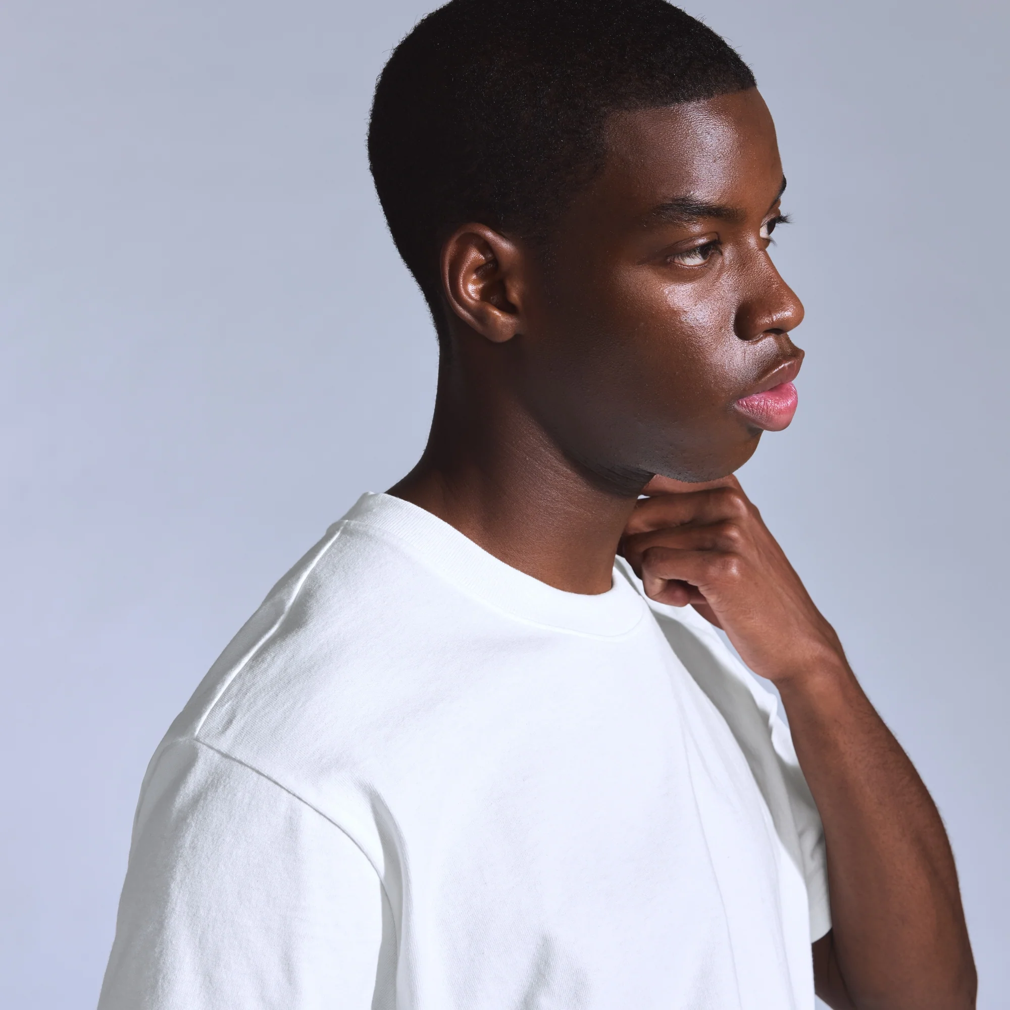 LEVI'S® BLUE TAB™ MEN'S RELAXED TEE - NEUTRAL - Image 4