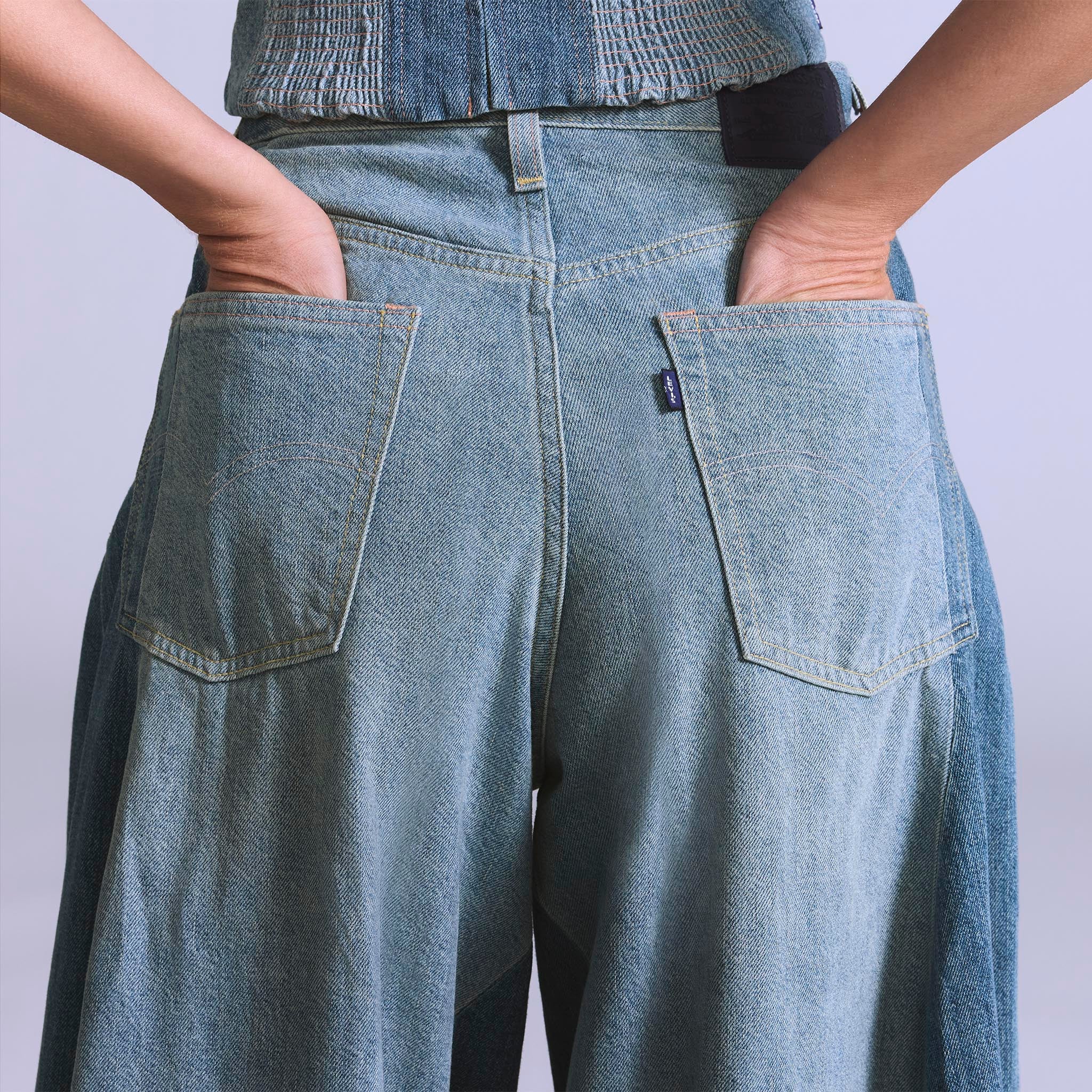 LEVI'S® BLUE TAB™ WOMEN'S MAX LOOSE JEANS - MED INDIGO - FLAT FINISH - Image 5