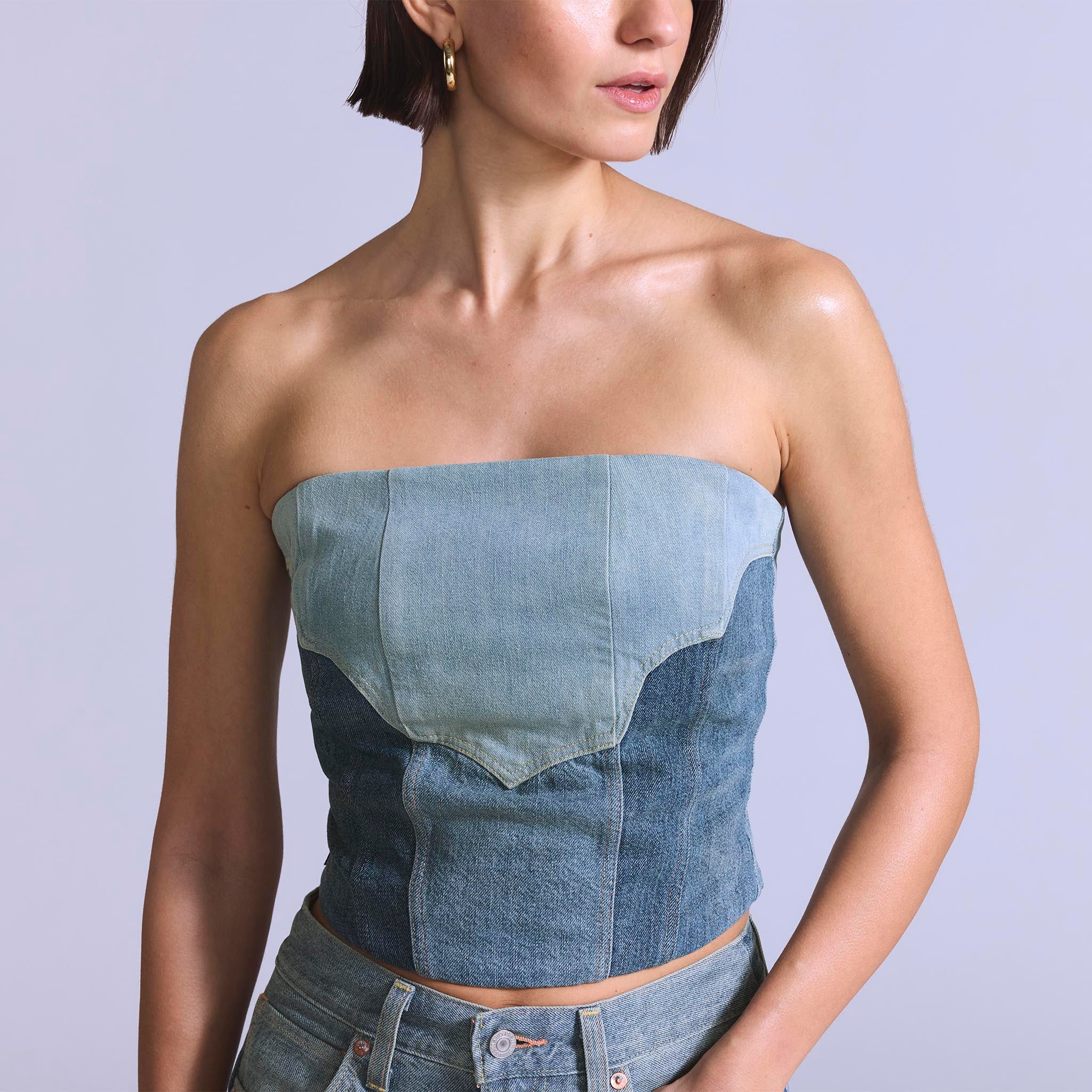 LEVI'S® BLUE TAB™ WOMEN'S ROPER BUSTIER - MED INDIGO - FLAT FINISH - Image 4