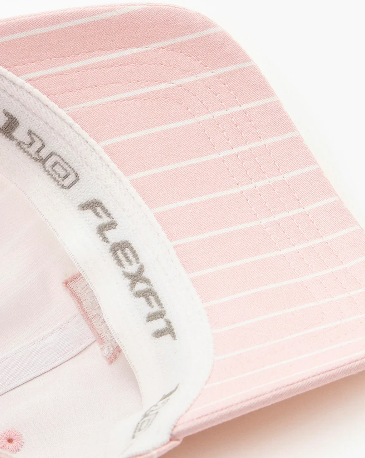 LEVI'S® FLEXFIT® HOUSEMARK LOGO CAP - LIGHT PINK - Image 3