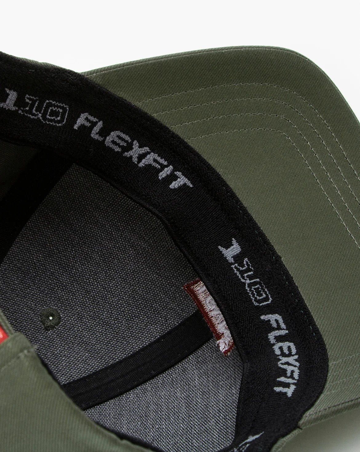LEVI'S® HOUSEMARK FLEXFIT® CAP - BOTTLE GREEN - Image 3