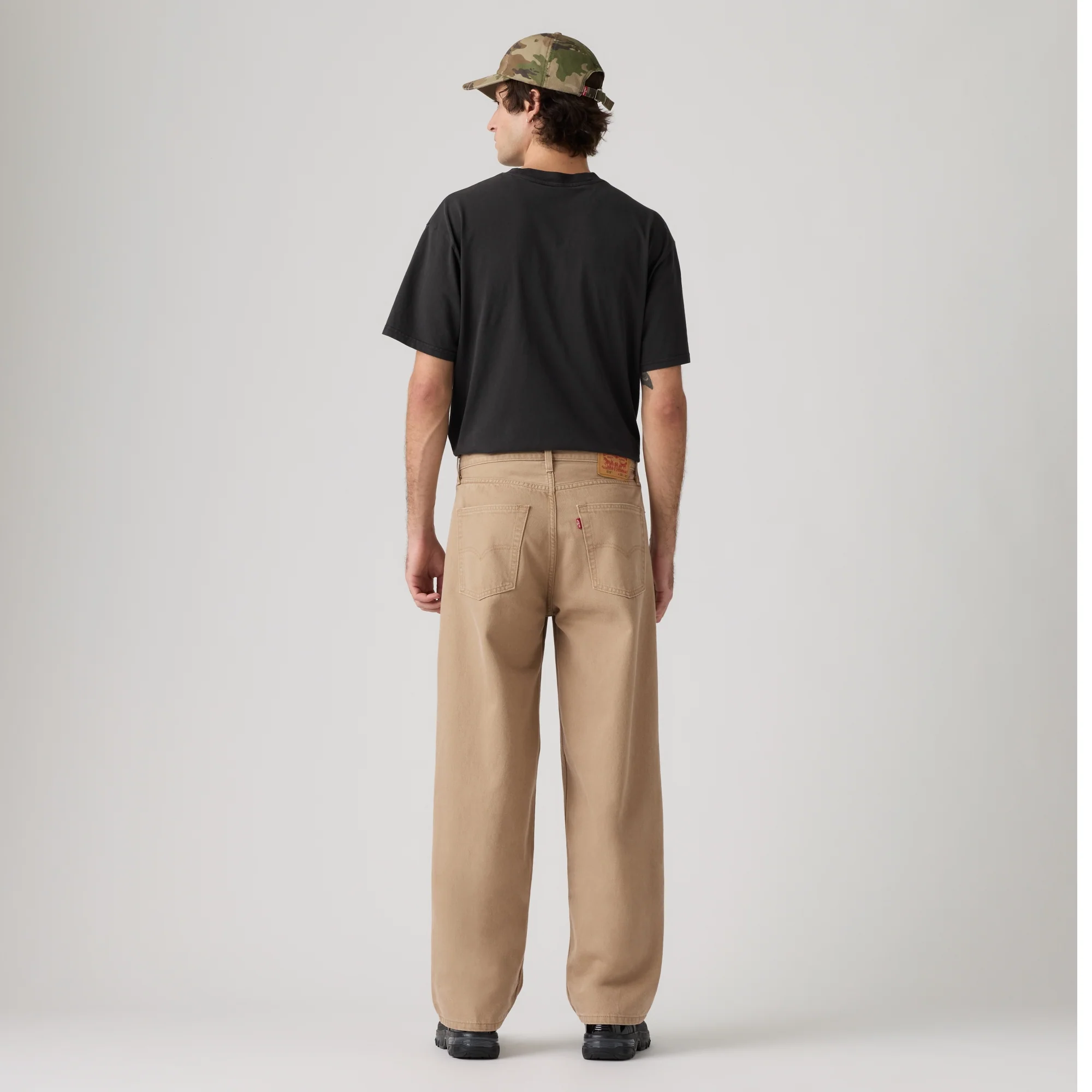 LEVI'S® MEN’S 578™ BAGGY JEANS - TAN - Image 3