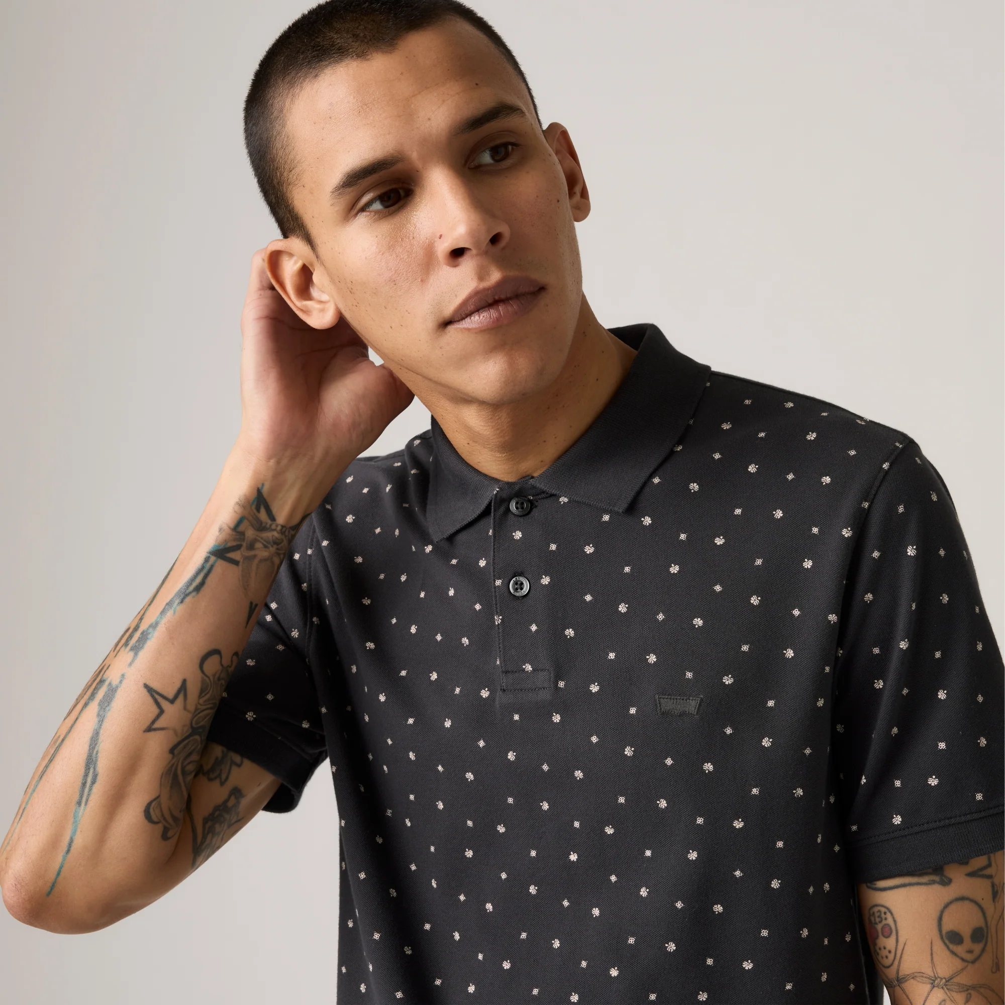 LEVI'S® MEN’S SLIM HOUSEMARK POLO SHIRT - MULTI COLOUR - Image 4