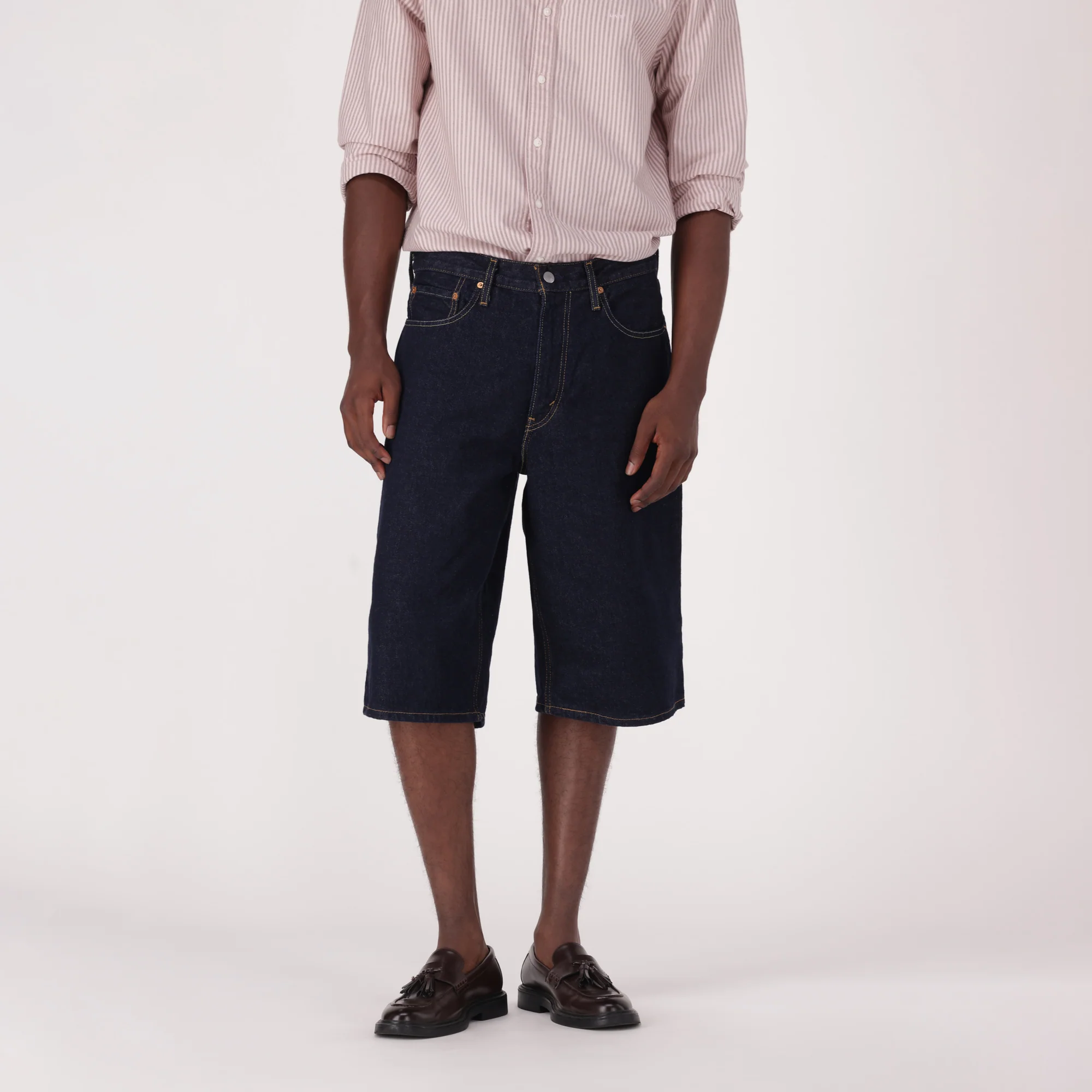 LEVI'S® MEN'S 470 BAGGY SHORTS - MULTI COLOUR - Image 2