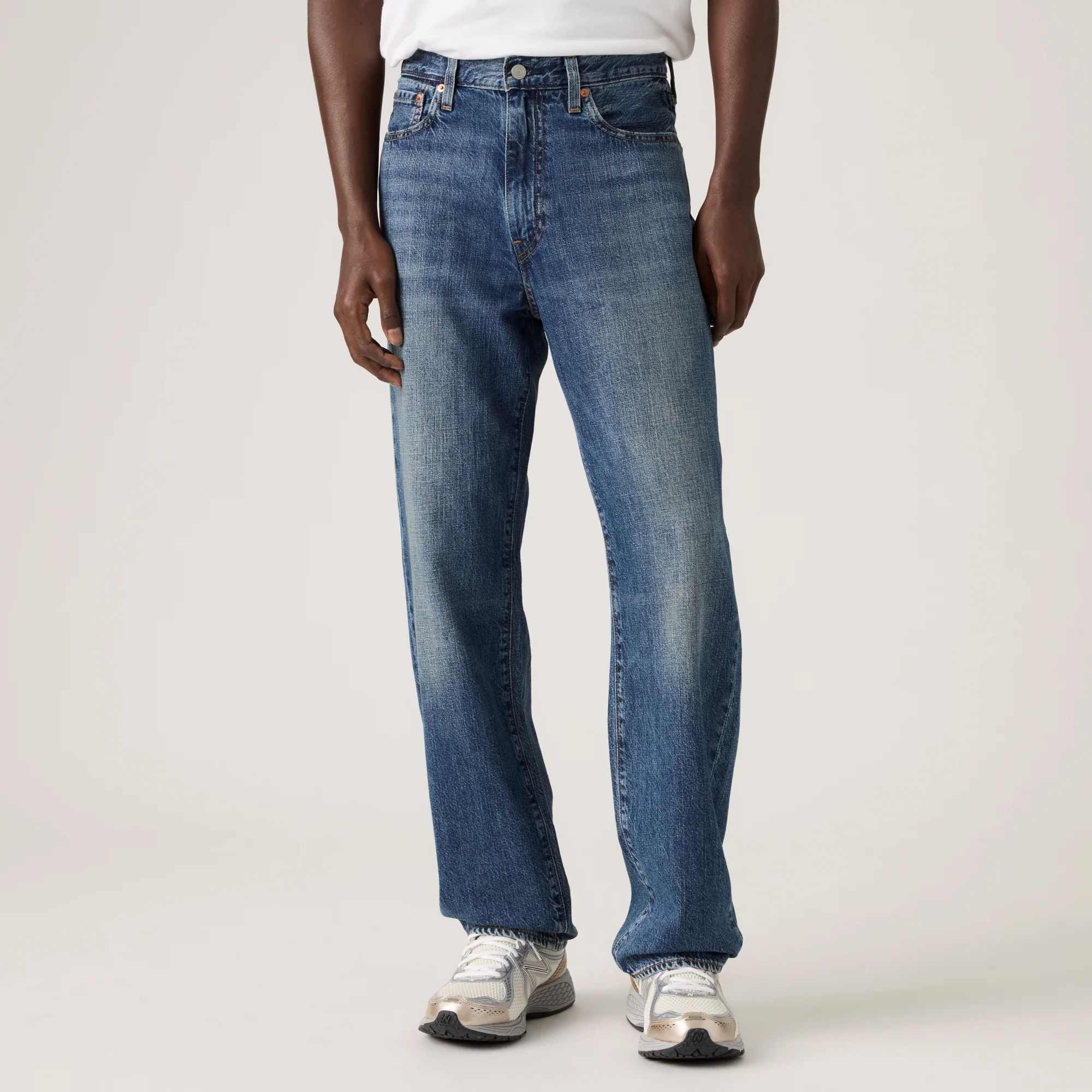 LEVI'S® MEN'S 502™ TAPER JEANS - DARK INDIGO WORN IN - Image 5