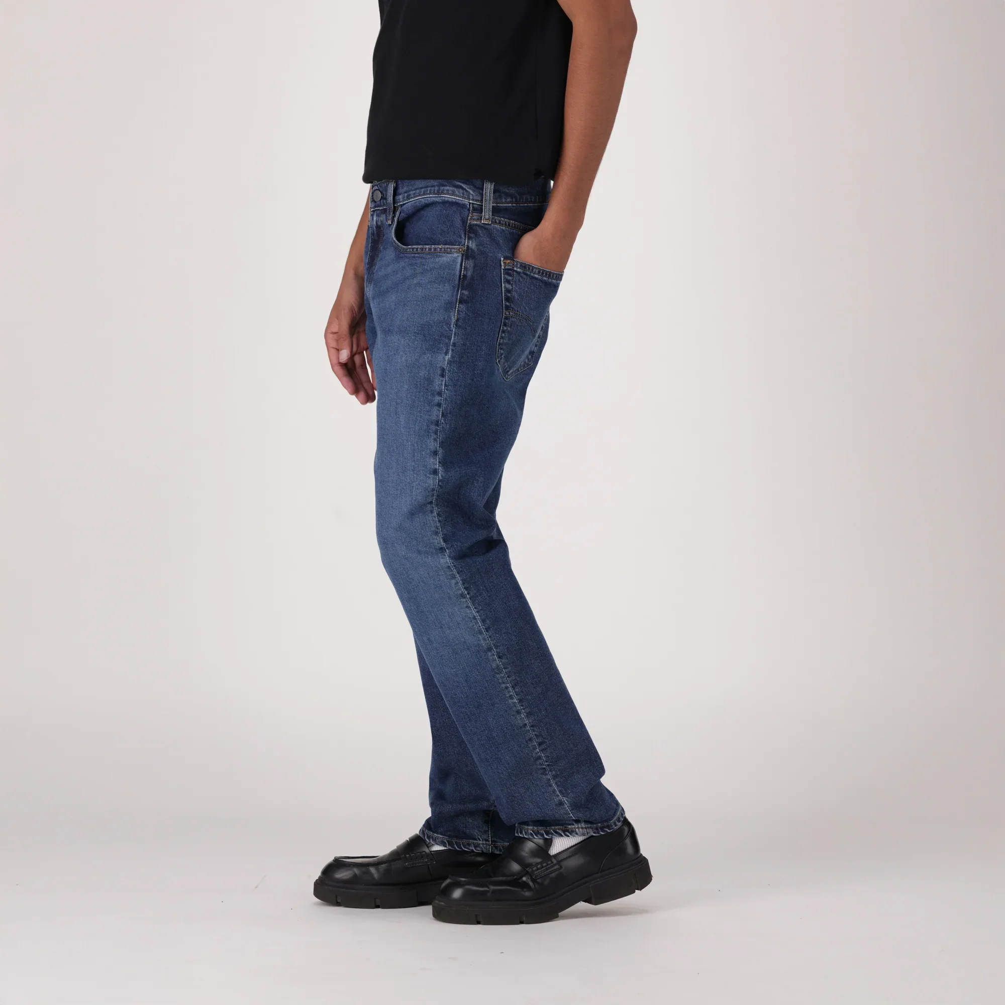 LEVI'S® MEN'S 502™ TAPER JEANS - DARK WASH - Image 3