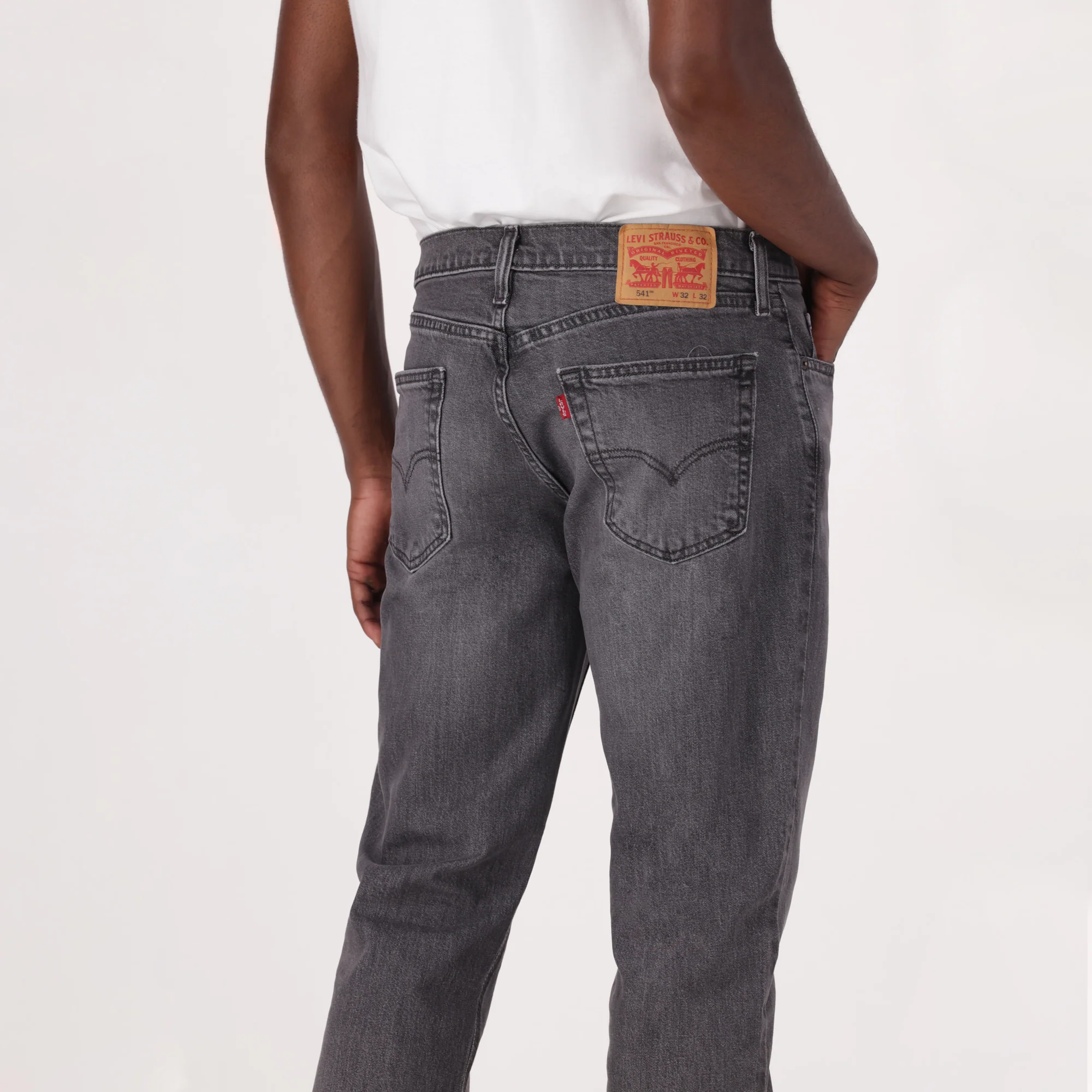 LEVI'S® MEN'S 541™ ATHLETIC TAPER JEANS - MULTI COLOUR - Image 5