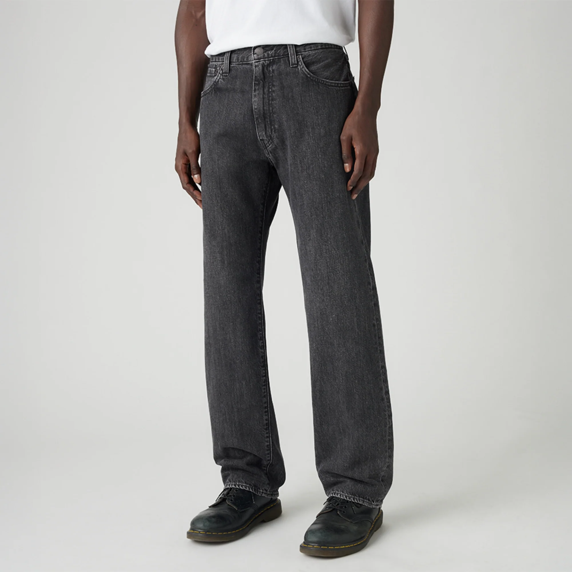 LEVI'S® MEN'S 555™ RELAXED STRAIGHT JEANS - BLACK - Image 5