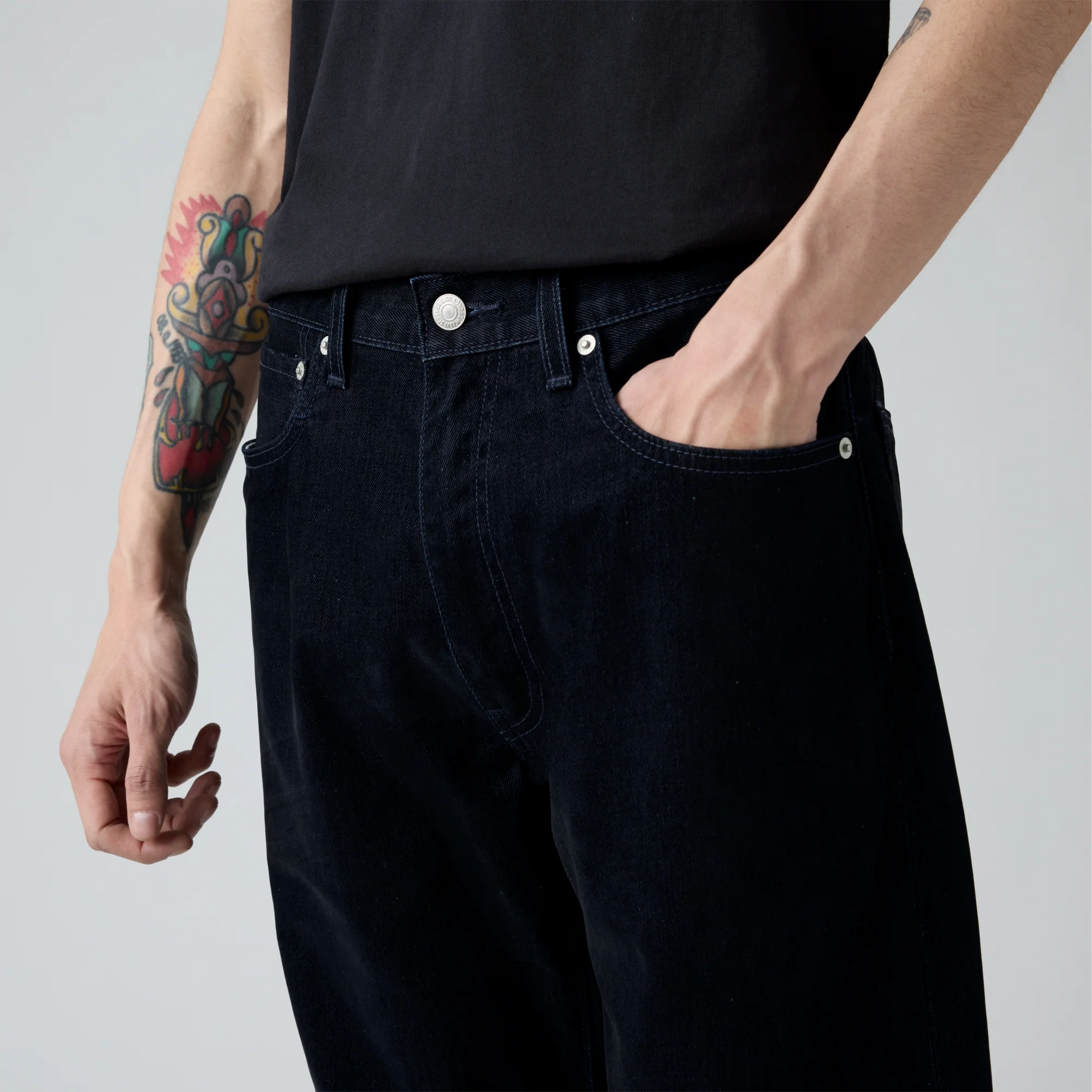 LEVI'S® MEN'S 555™ RELAXED STRAIGHT JEANS - DARK INDIGO - FLAT FINISH - Image 5