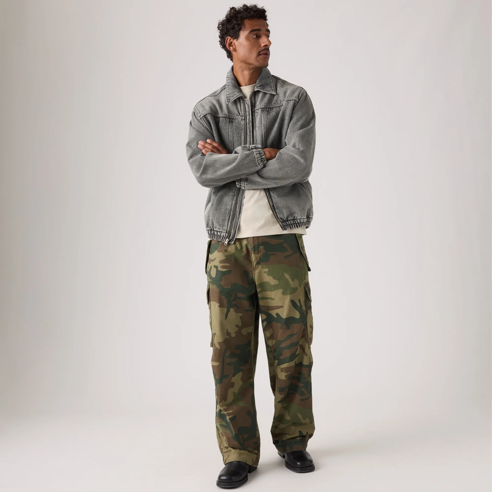 LEVI'S® MEN'S BAGGY FIELD CARGOS - GREEN