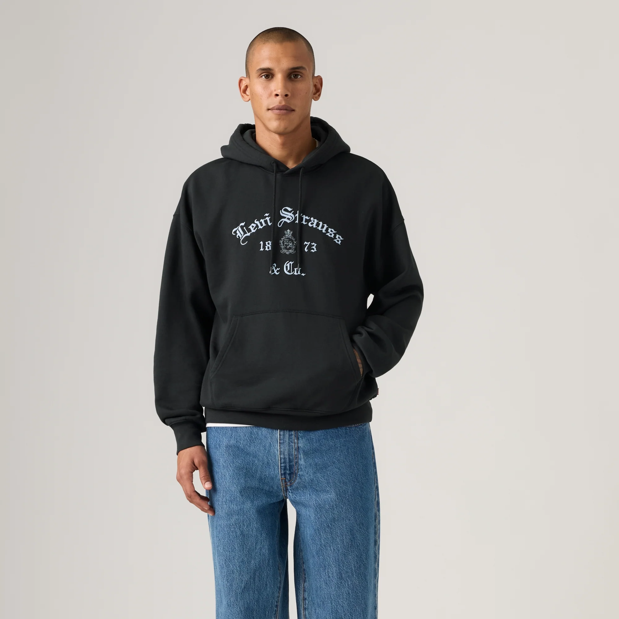 LEVI'S® MEN'S BOXY GRAPHIC CREW HOODIE - RED - Image 2