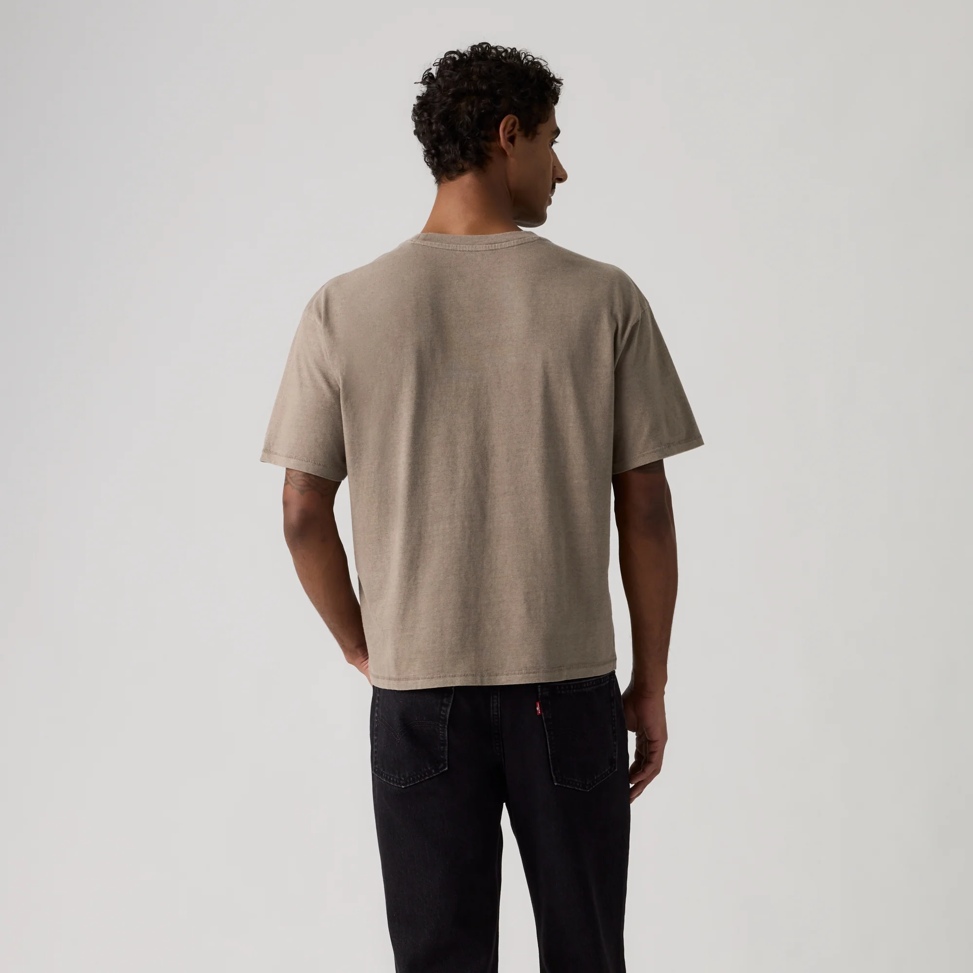 LEVI'S® MEN'S BOXY SHORT-SLEEVE TEE - MULTI COLOUR - Image 3