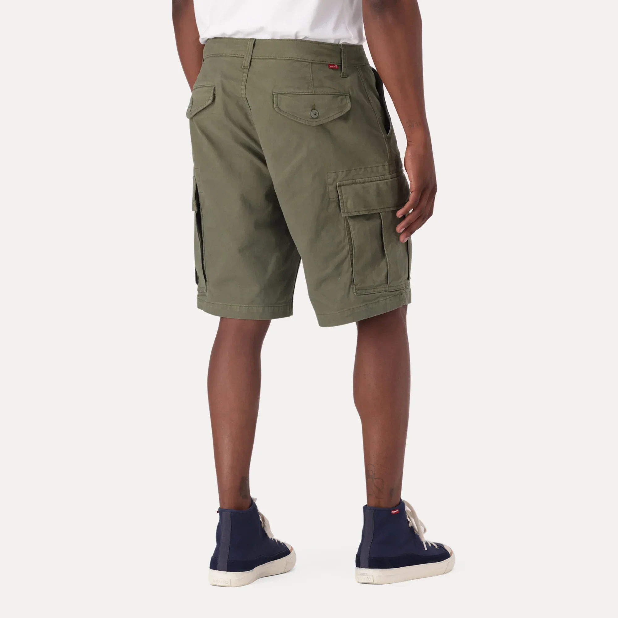 LEVI'S® MEN'S CARRIER CARGO SHORTS - GREEN - Image 3