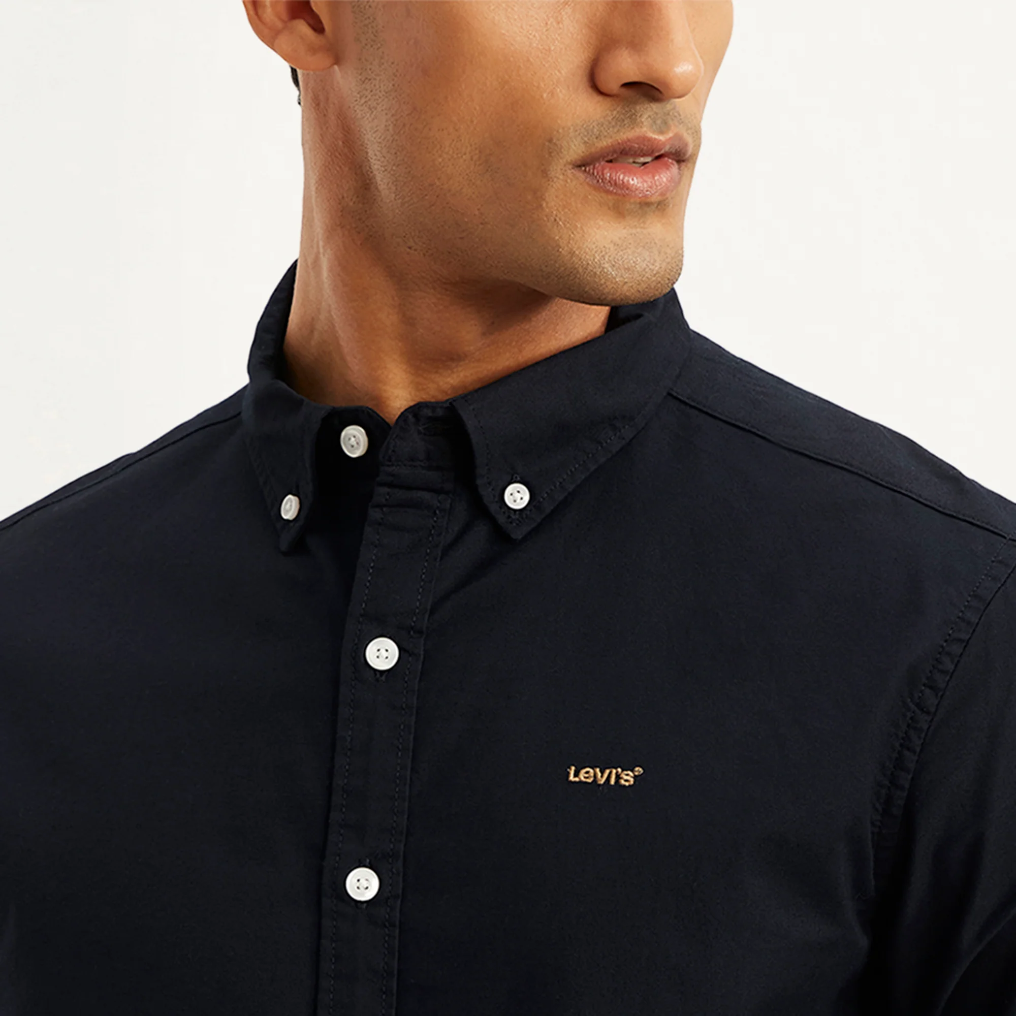 LEVI'S® MEN'S CHECKERED SLIM FIT OXFORD SHIRT - BLACK - Image 4