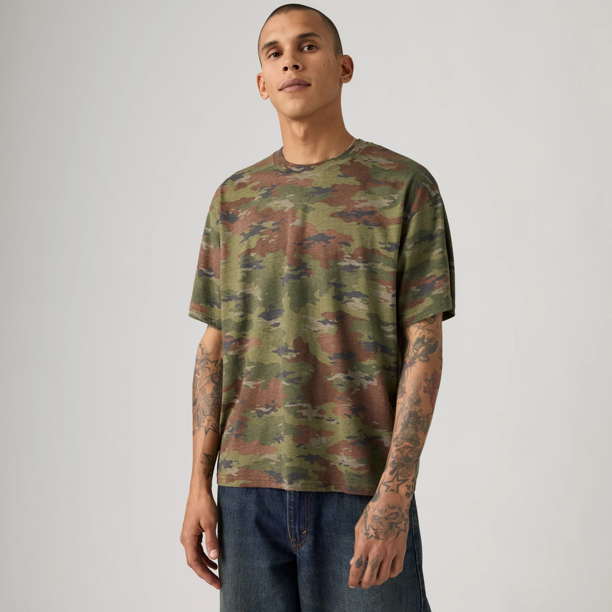 LEVI'S® MEN'S CLASSIC BOXY SHORT-SLEEVE TEE - MULTI COLOUR