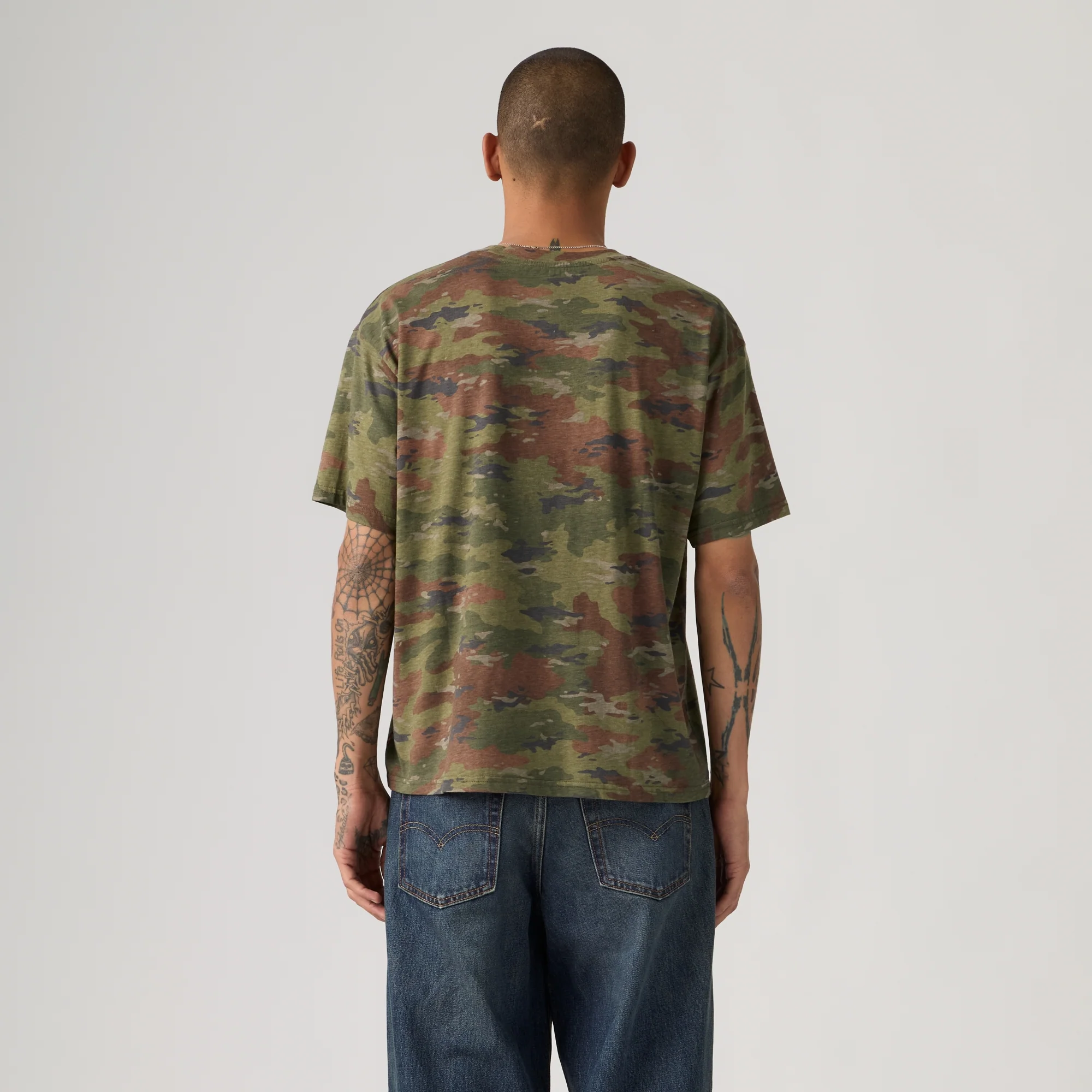 LEVI'S® MEN'S CLASSIC BOXY SHORT-SLEEVE TEE - MULTI COLOUR - Image 3