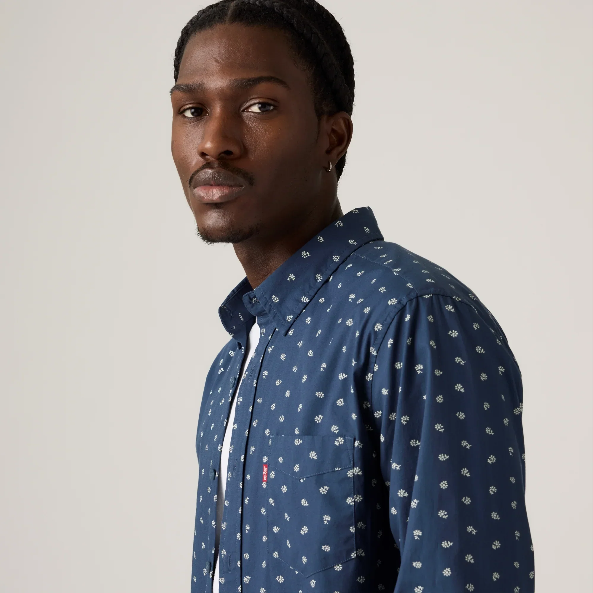 LEVI'S® MEN'S CLASSIC POCKET STANDARD FIT SHIRT - MULTI COLOUR - Image 4