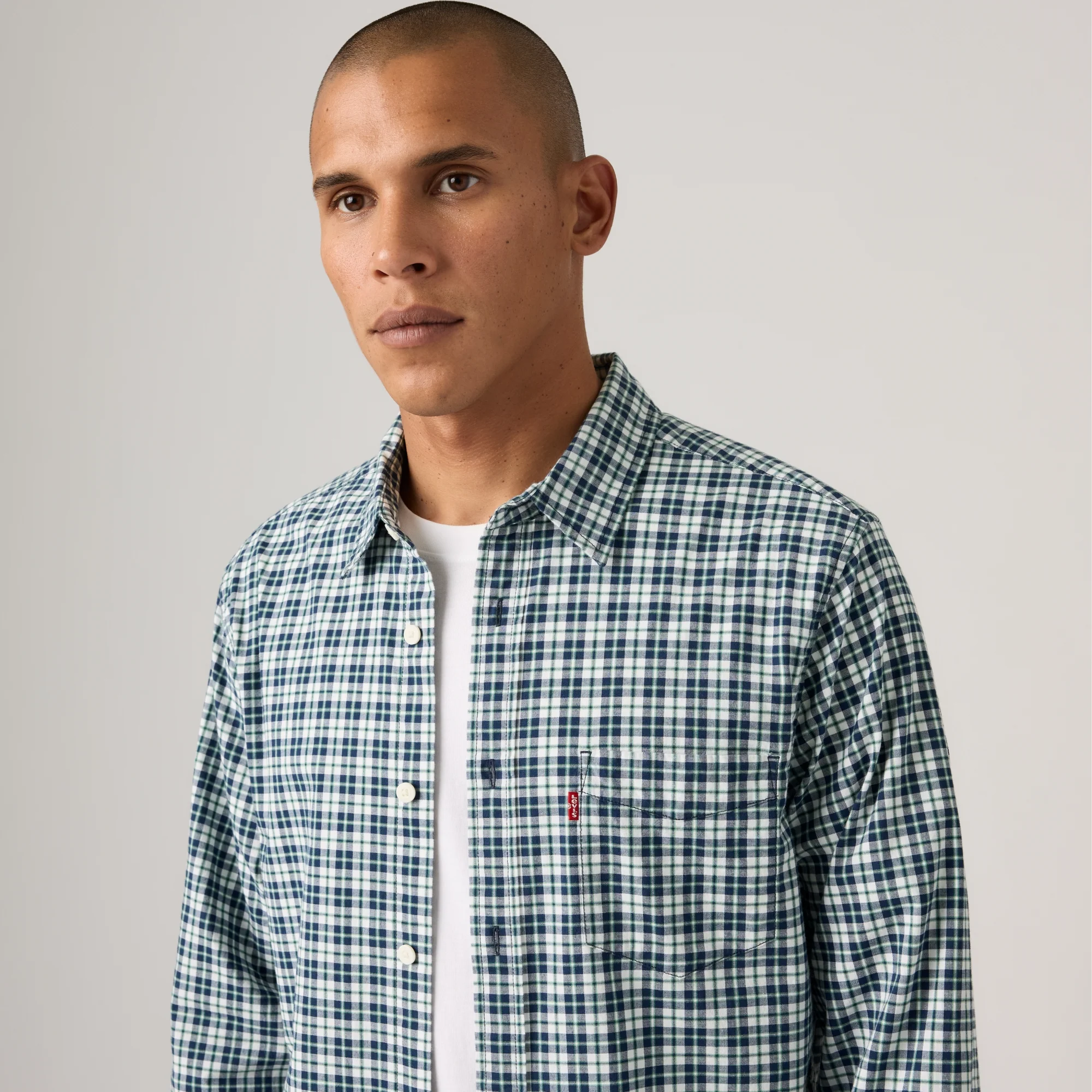 LEVI'S® MEN'S CLASSIC POCKET STANDARD FIT SHIRT - MULTI COLOUR - Image 4
