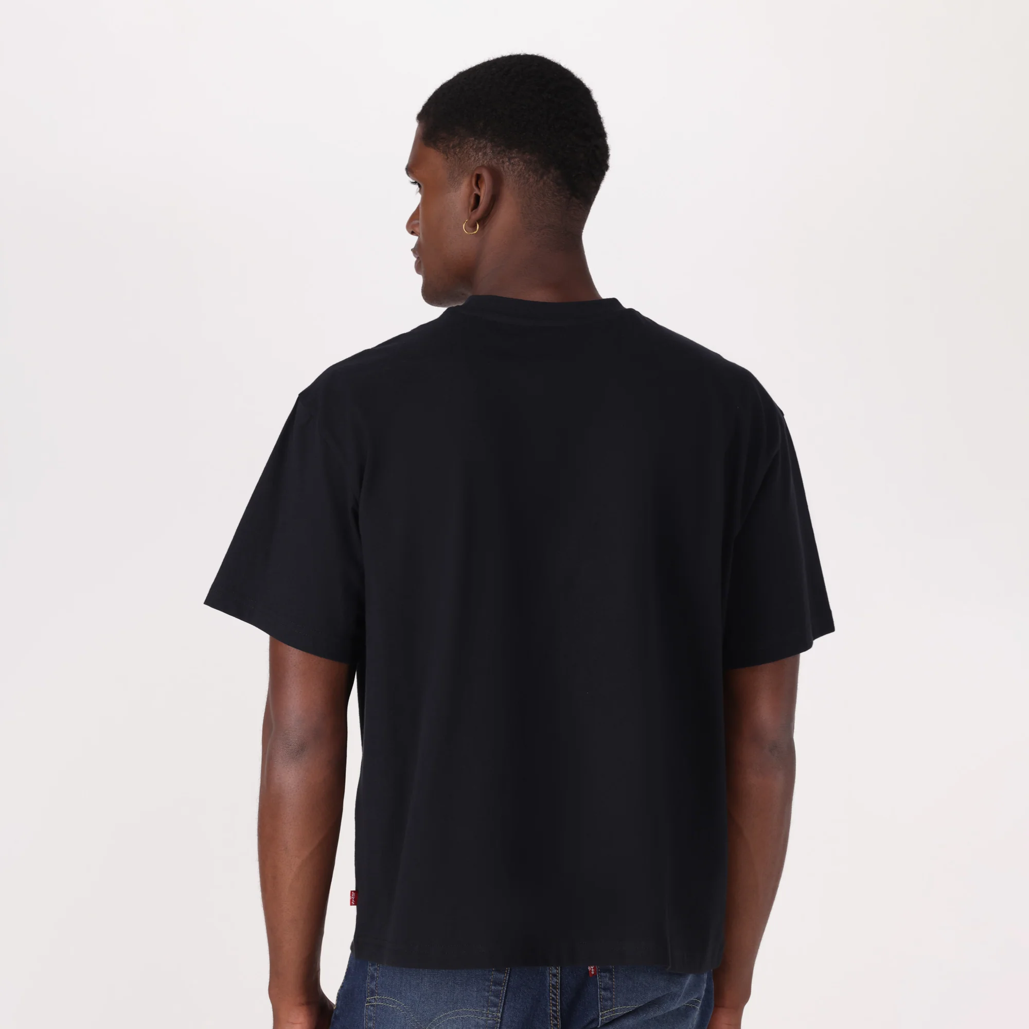 LEVI'S® MEN'S GRAPHIC BOXY TEE - BLACK - Image 3
