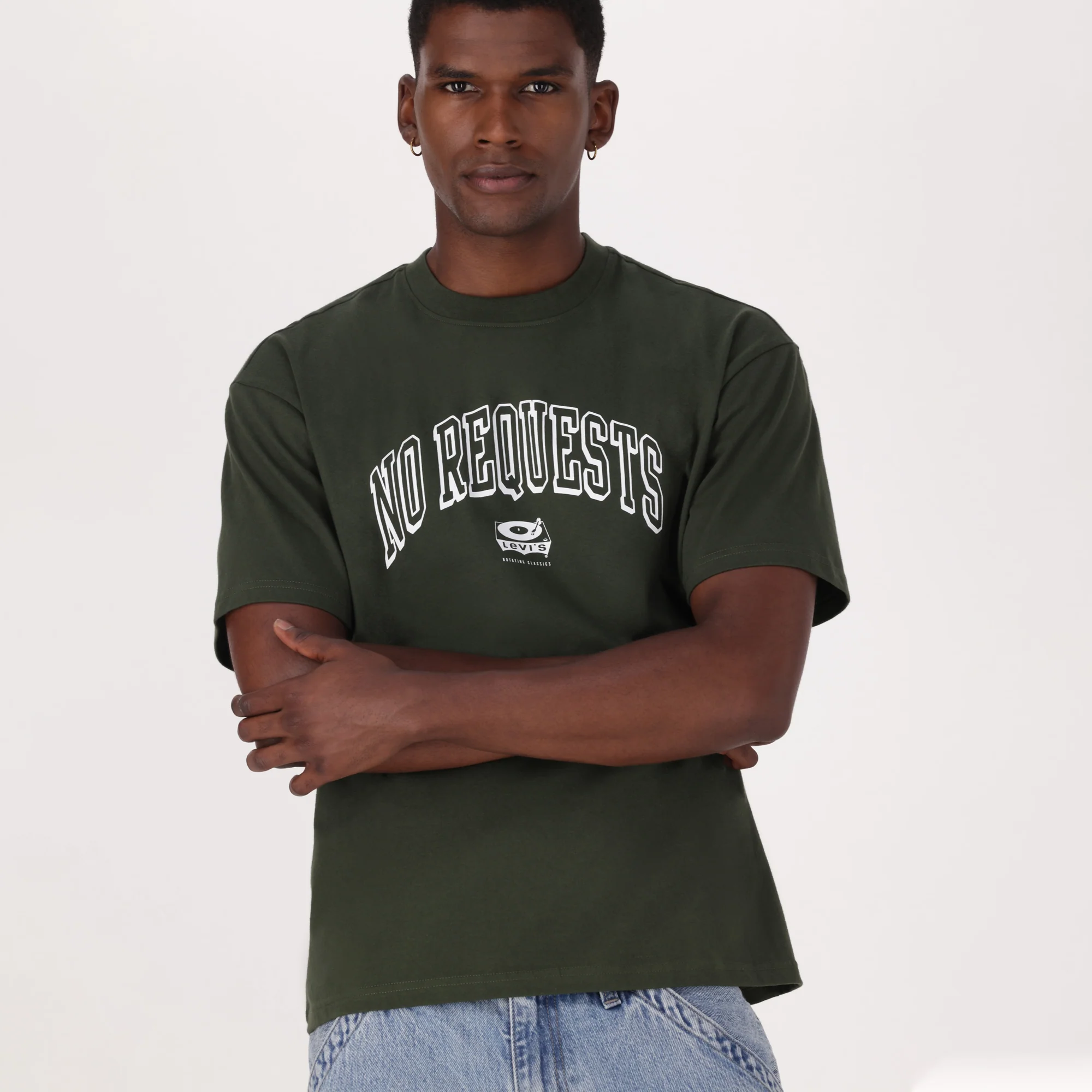 LEVI'S® MEN'S GRAPHIC BOXY TEE - GREEN - Image 4