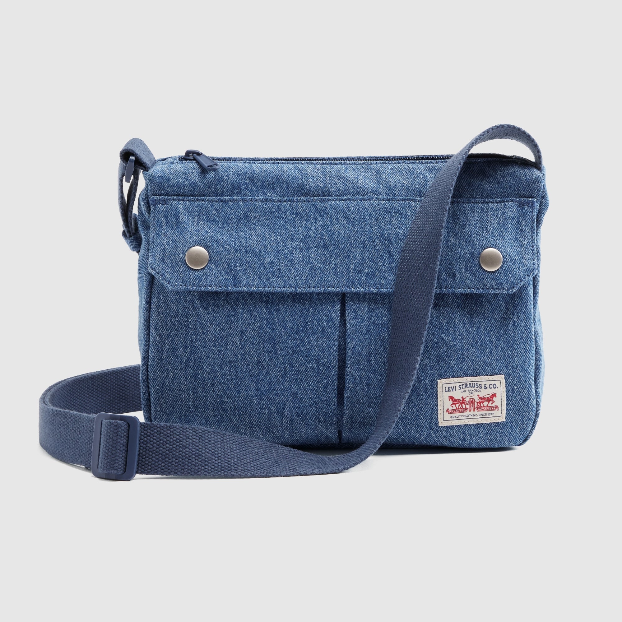 LEVI'S® MEN'S JUDAH SLING BAG - BLUE - Image 2