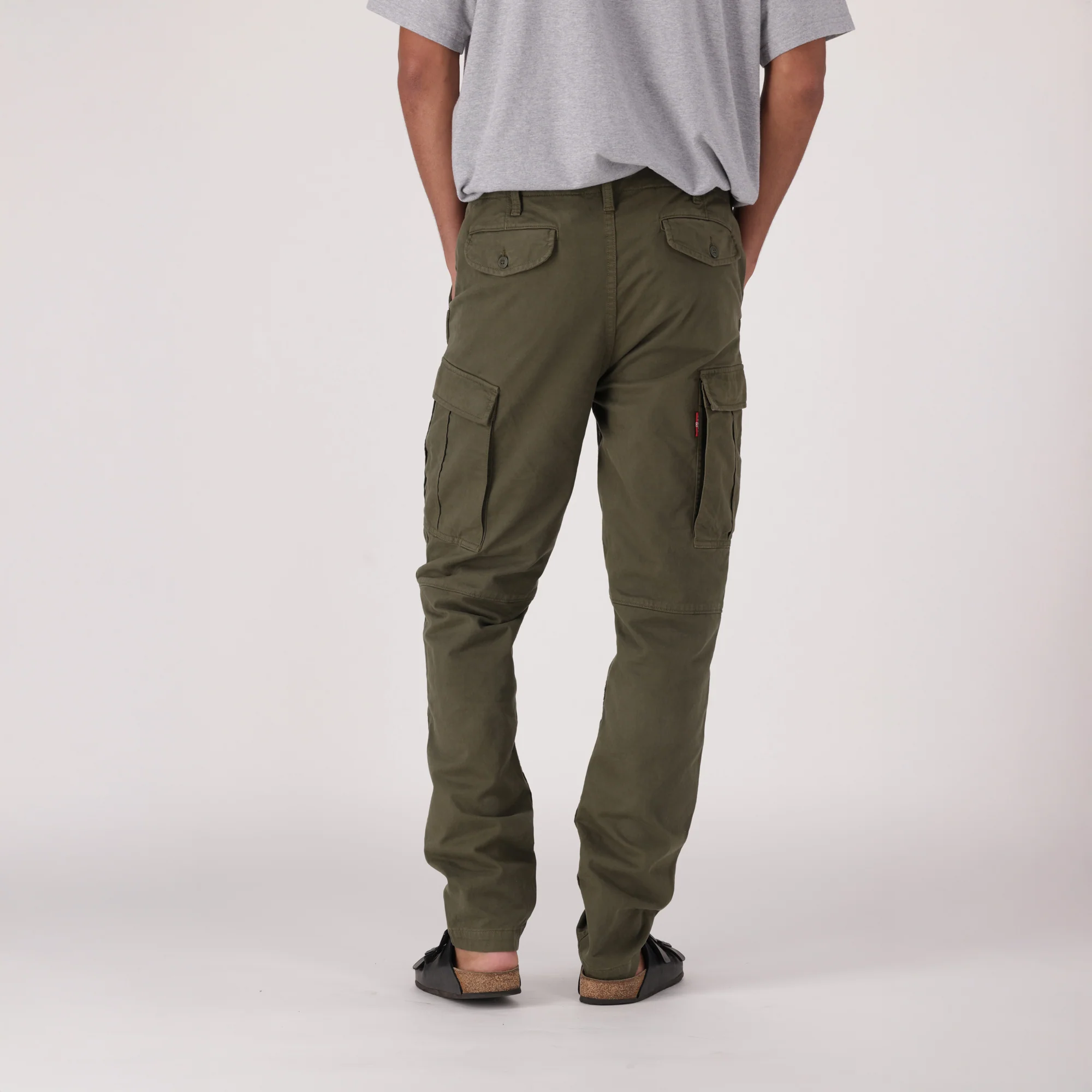 LEVI'S® MEN'S LO-BALL CARGO PANTS - GREEN - Image 3