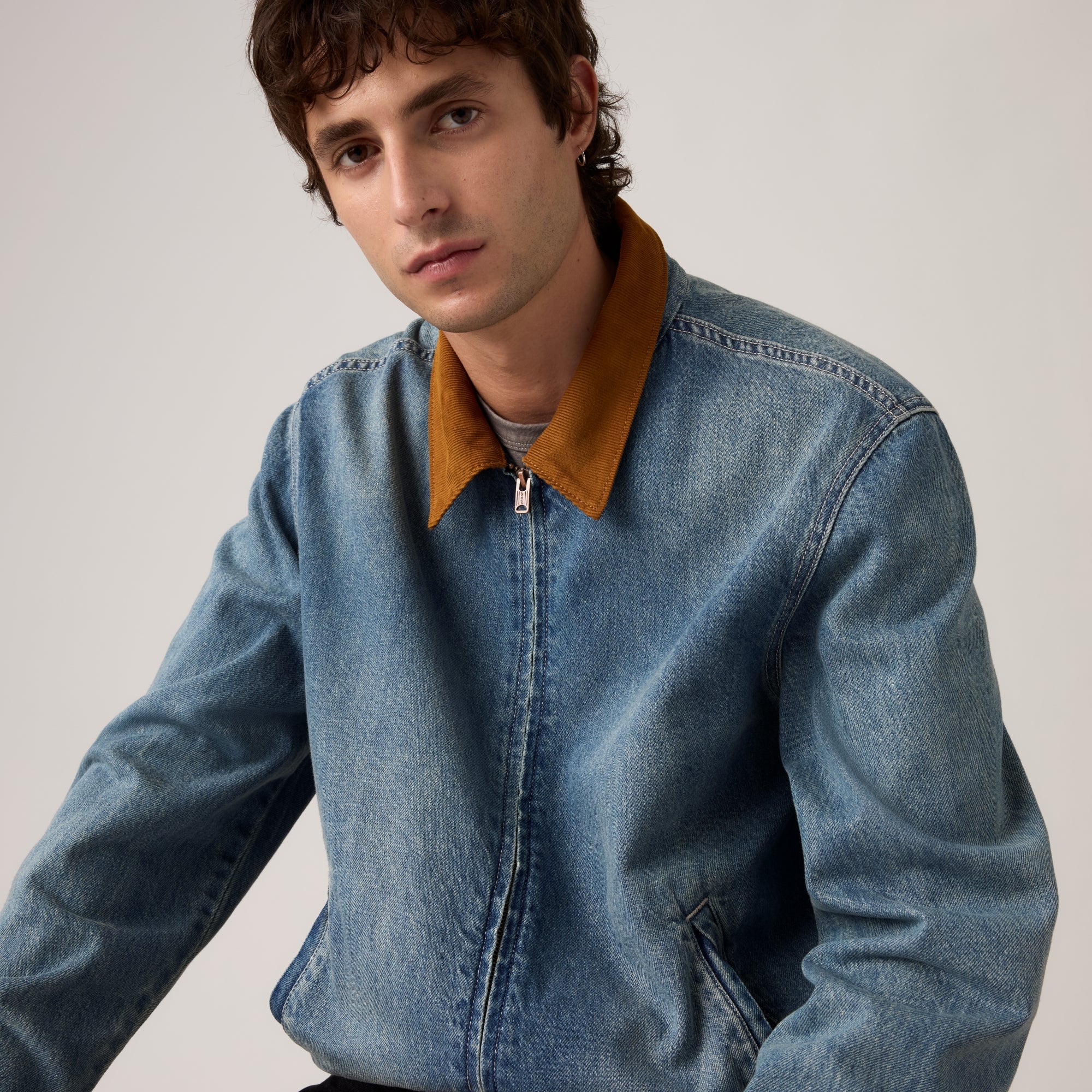 LEVI'S® MEN'S MECHANICS FULL-ZIP JACKET - MED INDIGO - WORN IN - Image 4