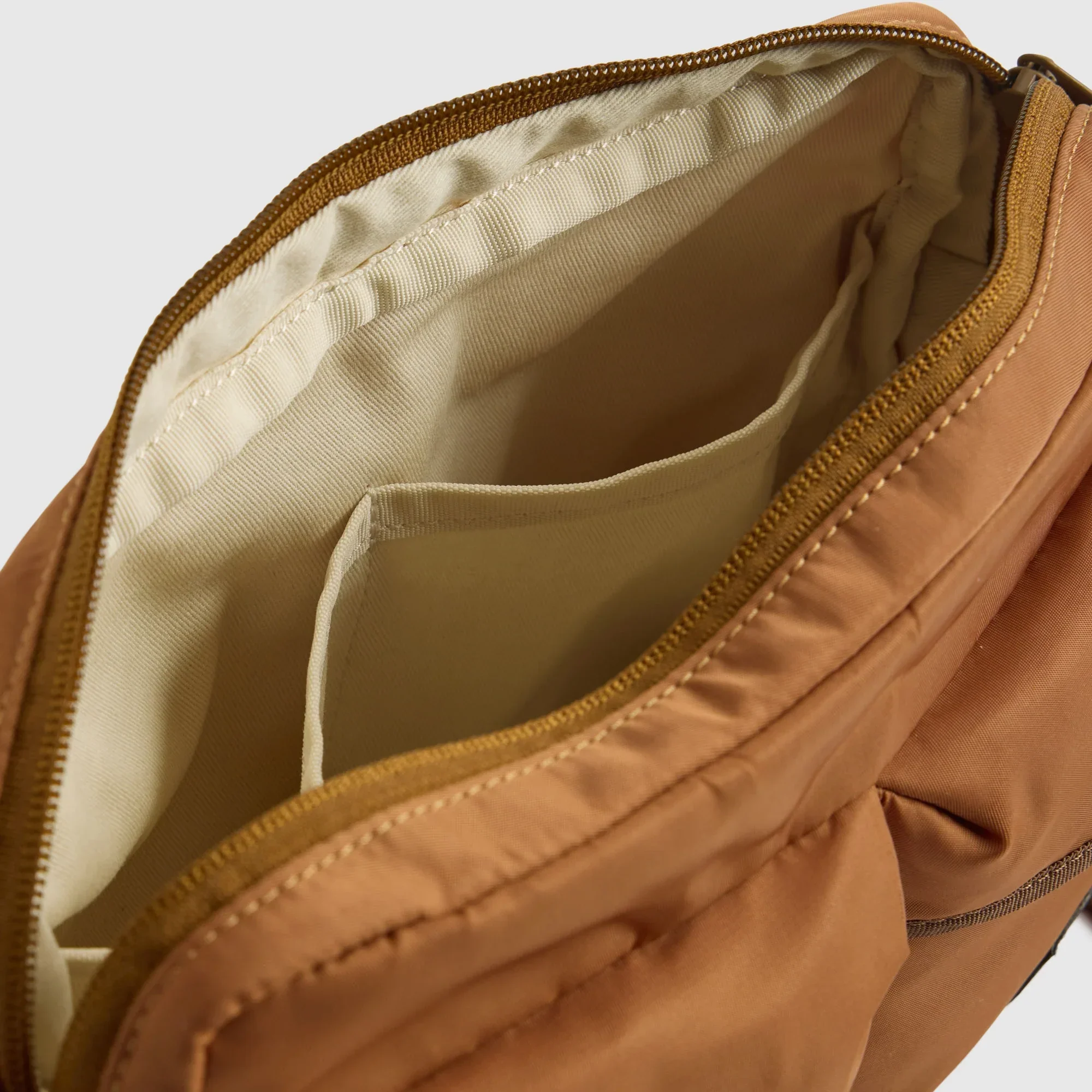 LEVI'S® MEN'S MISSION BAY CROSSBODY - NEUTRAL - Image 3