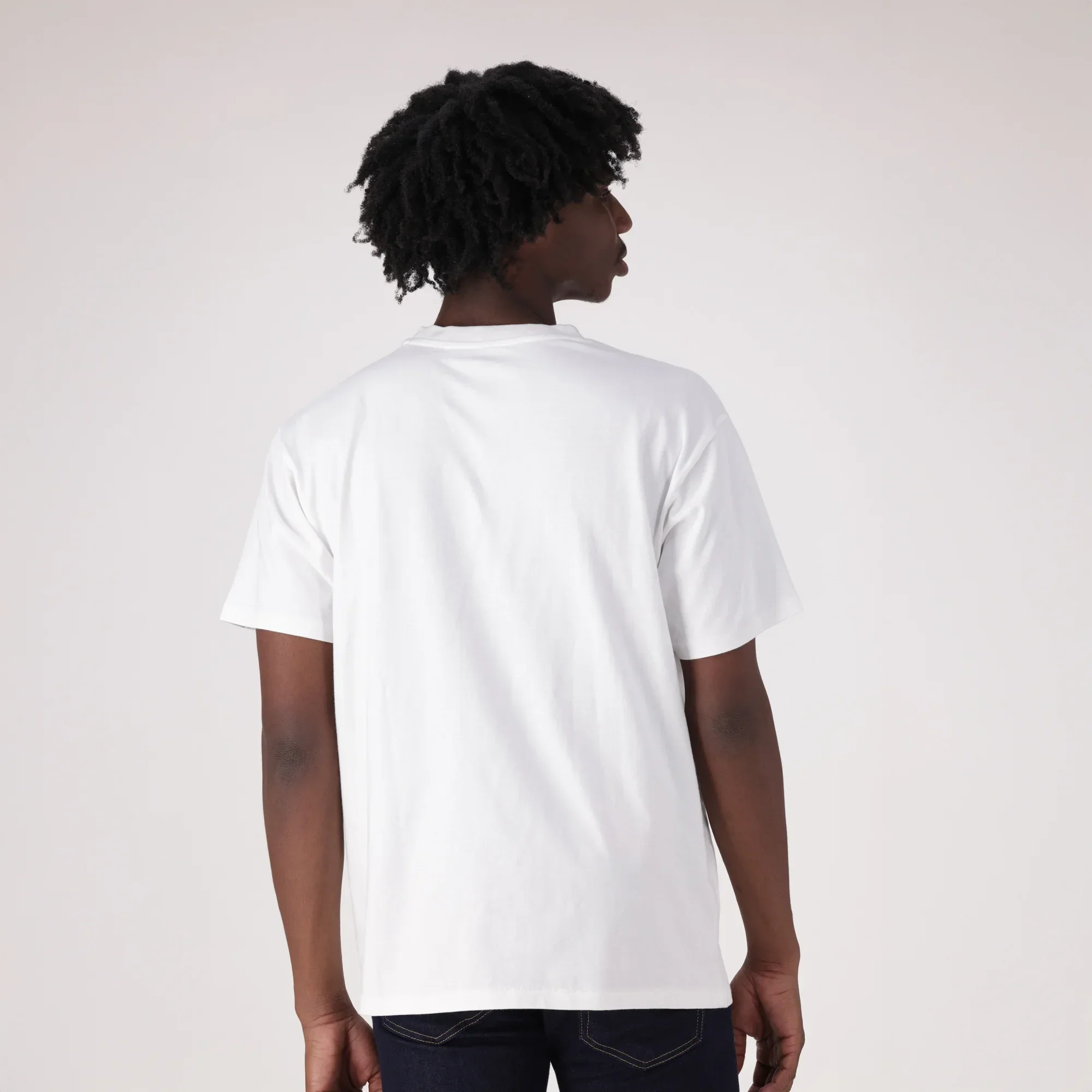 LEVI'S® MEN'S RED TAB VINTAGE T-SHIRT - WHITE - Image 2