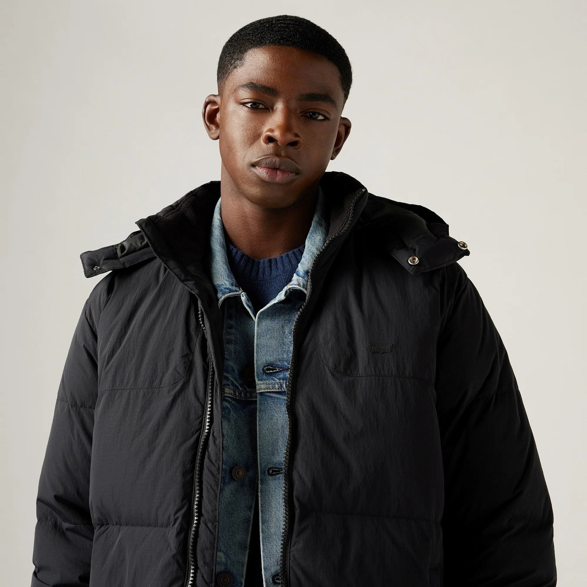 LEVI'S® MEN'S ROCKRIDGE SHORT PUFFER - BLACK - Image 4