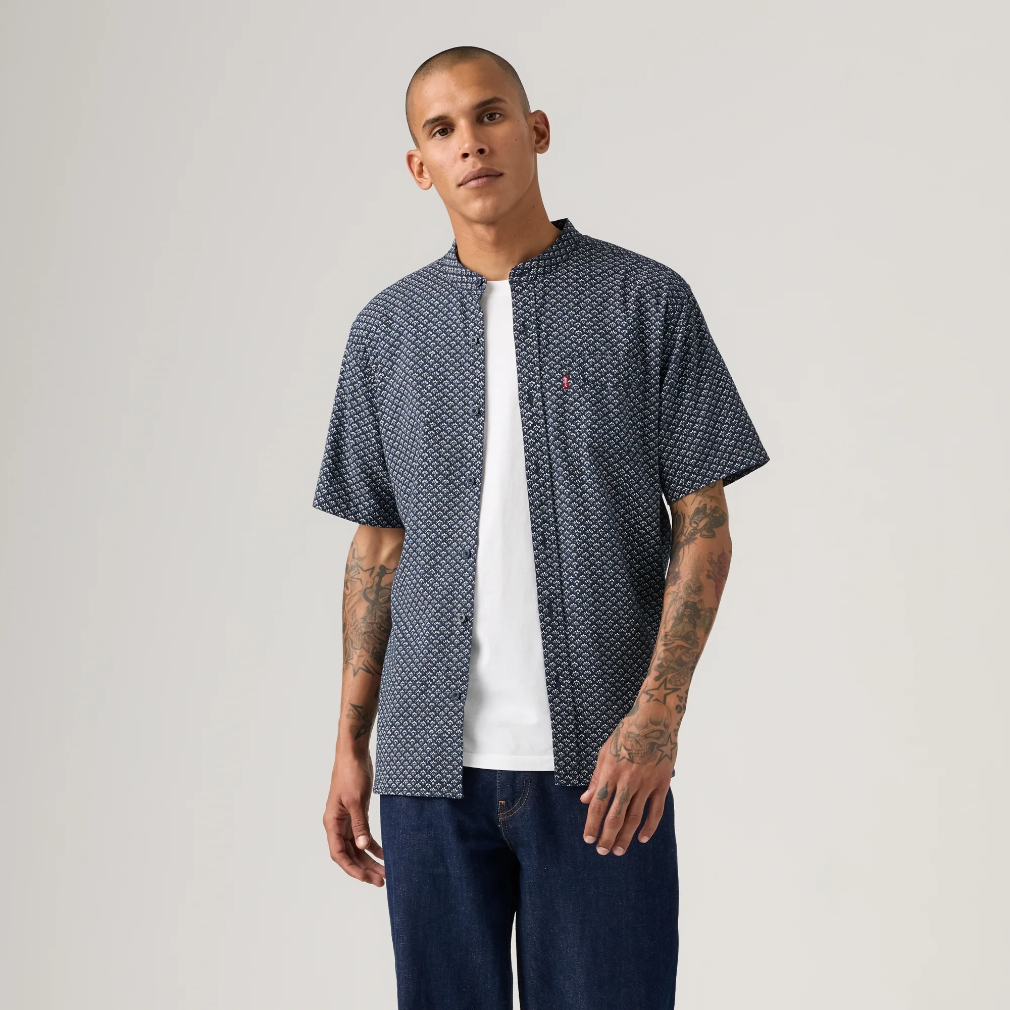 LEVI'S® MEN'S LINEN BLEND SHORT-SLEEVE BANDED COLLAR SHIRT - MULTI COLOUR - Image 2