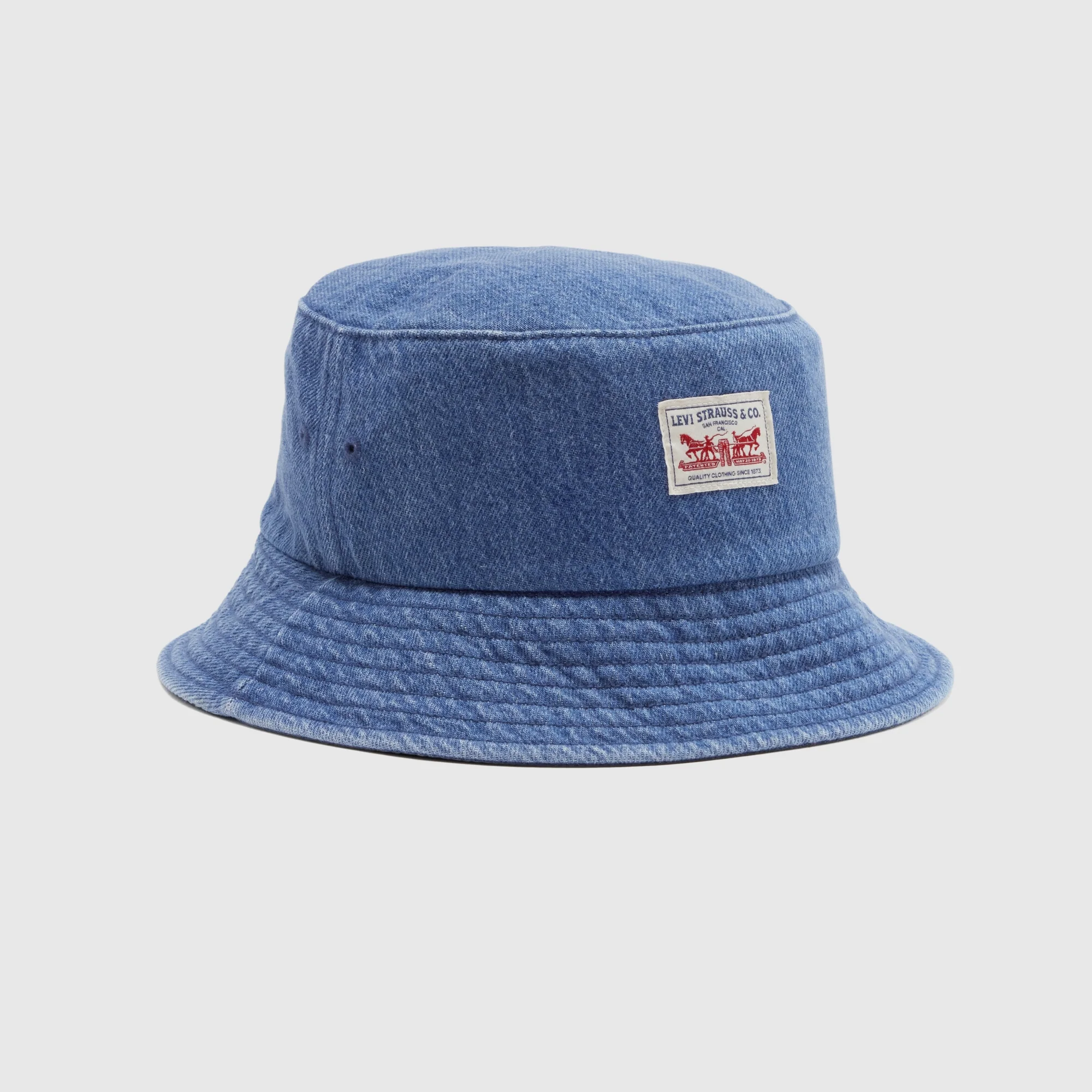 LEVI'S® MEN'S STRAUSS BUCKET HAT - BLUE - Image 3