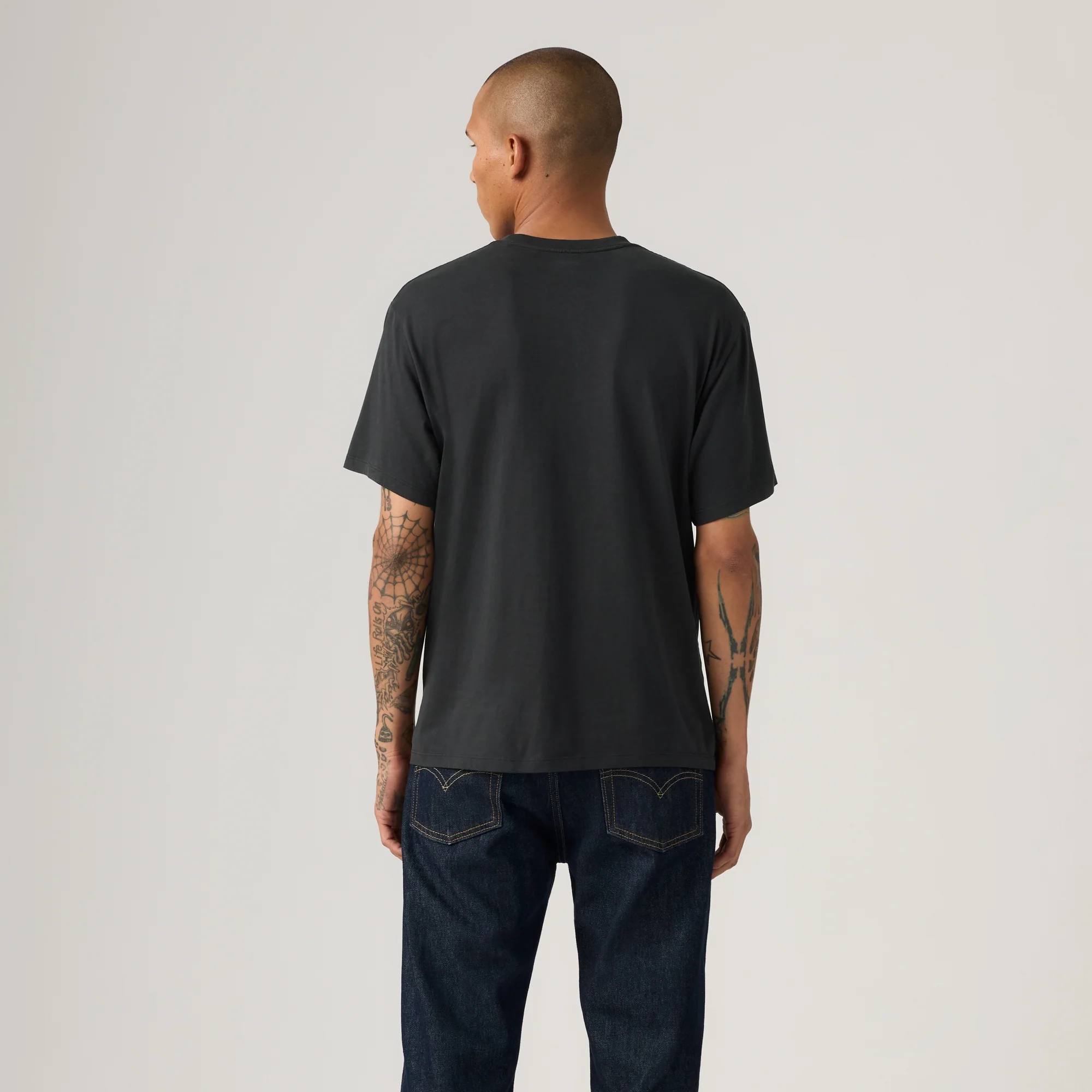 LEVI'S® MEN'S VENTURA HENLEY - BLACK - Image 3