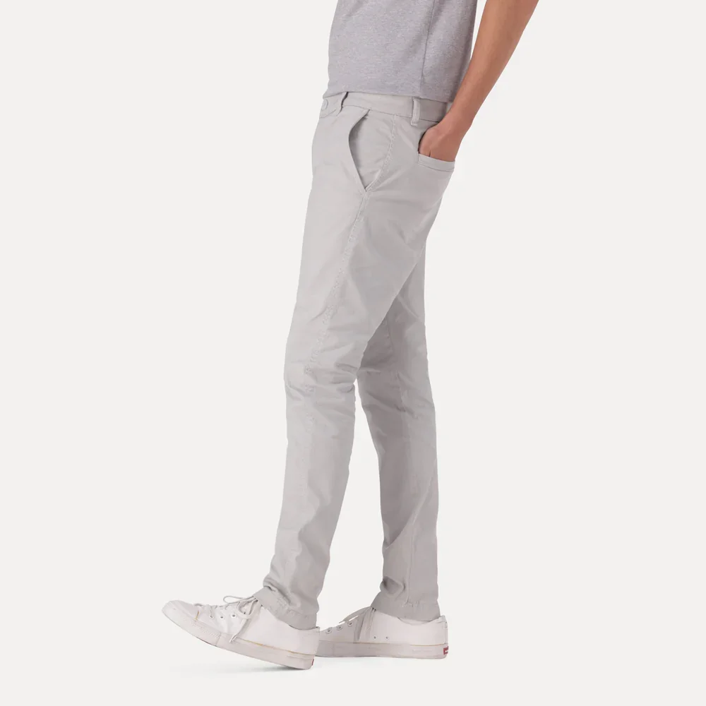 LEVI'S® MEN'S XX CHINO SLIM TAPER - GREY - Image 4