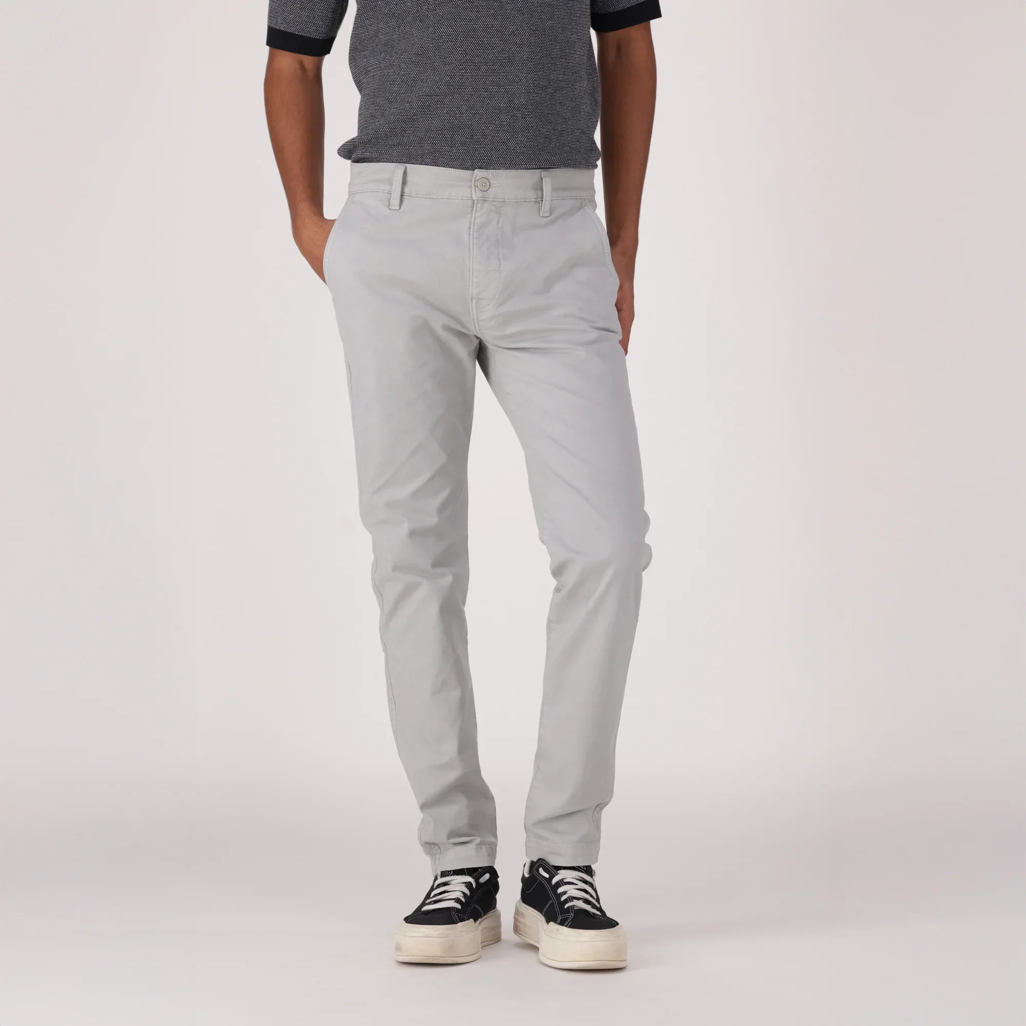 LEVI'S® MEN'S XX CHINO SLIM TAPER - GREY - Image 9