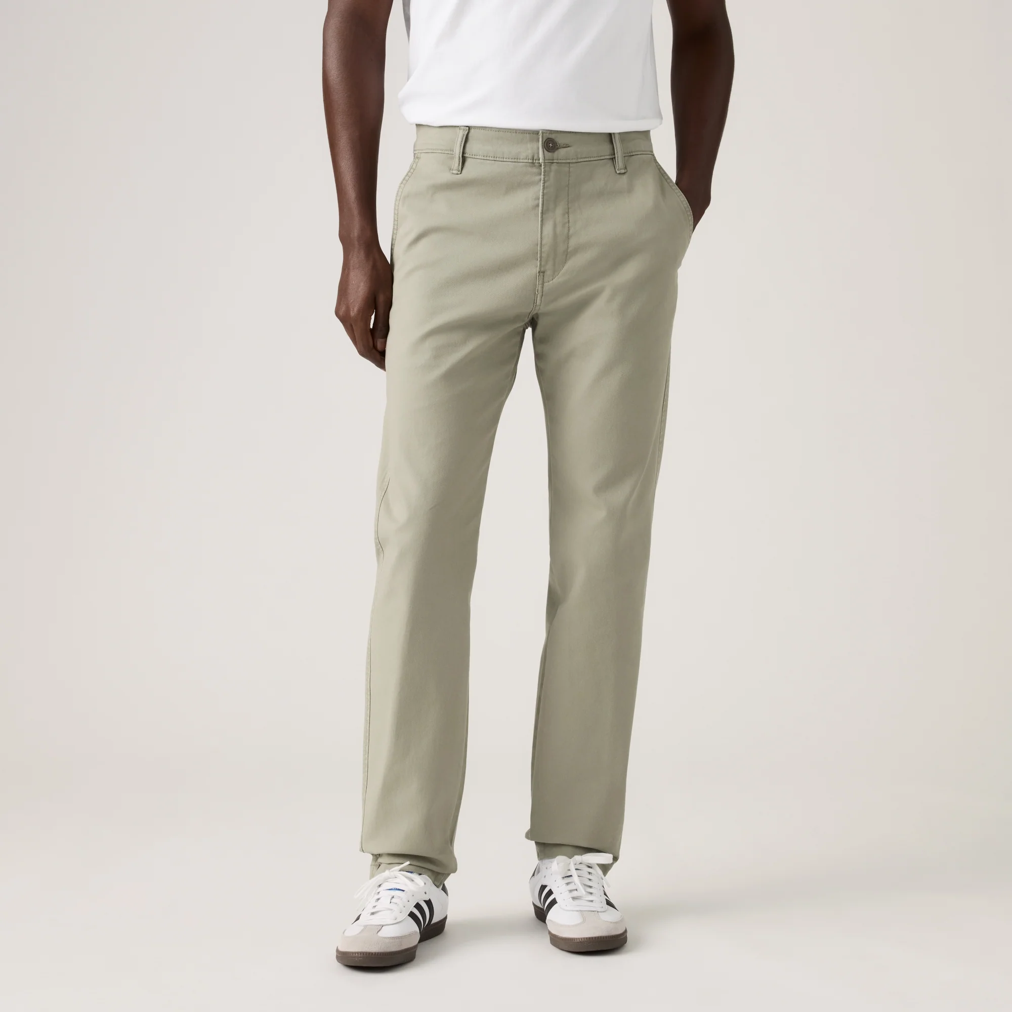 LEVI'S® MEN'S XX CHINO STANDARD TAPER - GREEN - Image 5