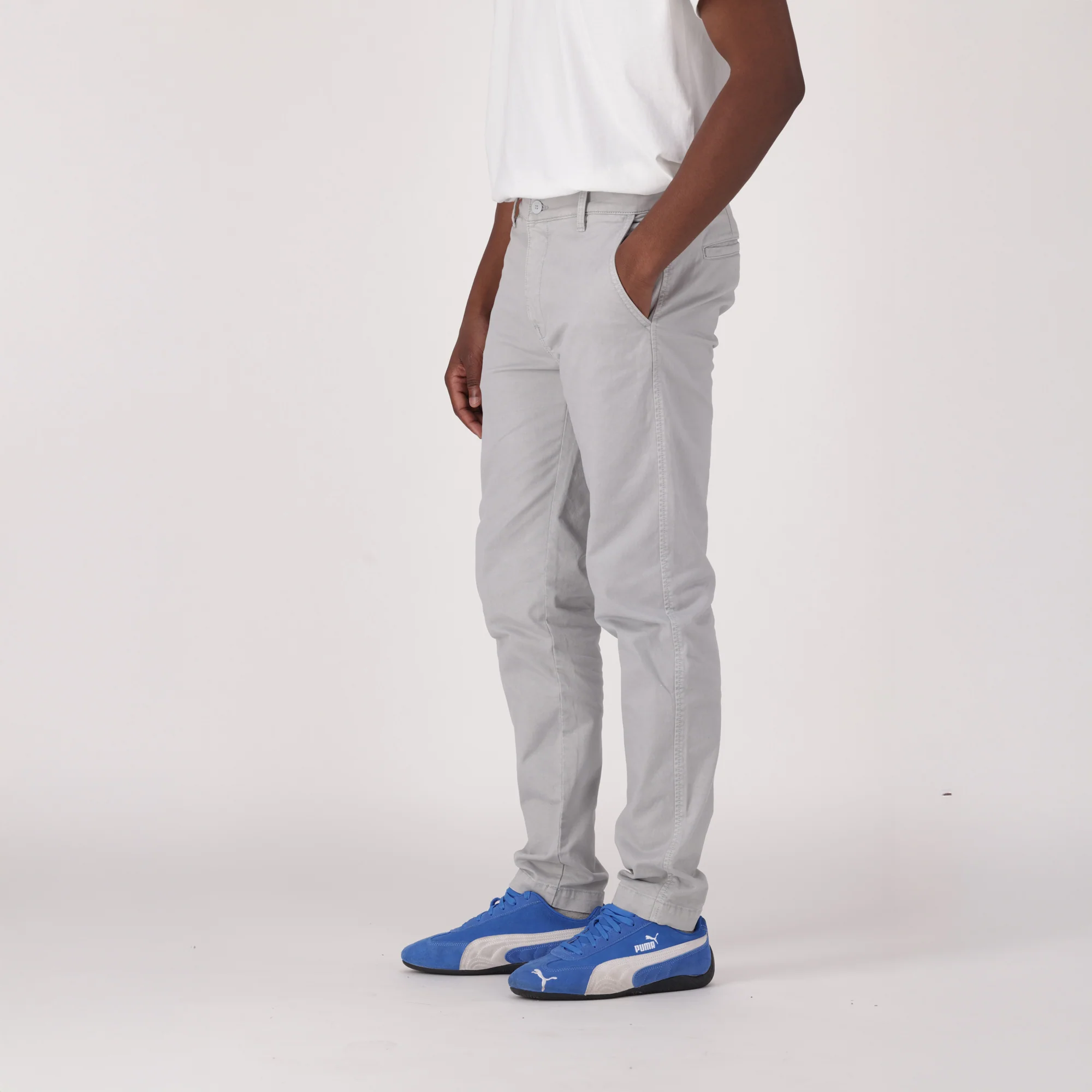 LEVI'S® MEN'S XX CHINO STANDARD TAPER - GREEN - Image 4