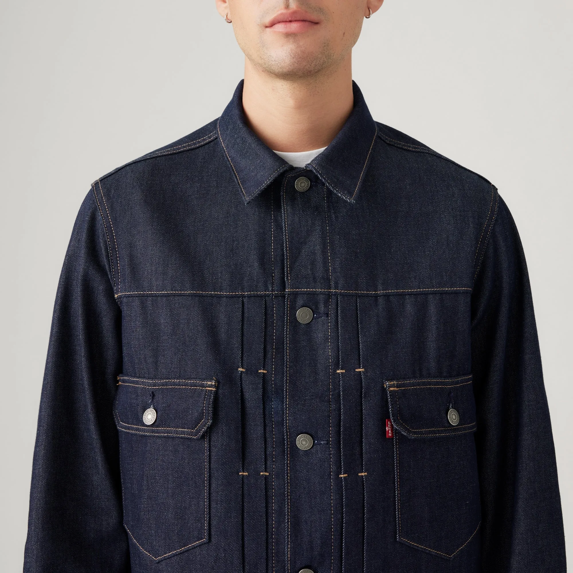 LEVI'S® WELLTHREAD® MEN'S TYPE II TRUCKER JACKET - DARK INDIGO - FLAT FINISH - Image 3