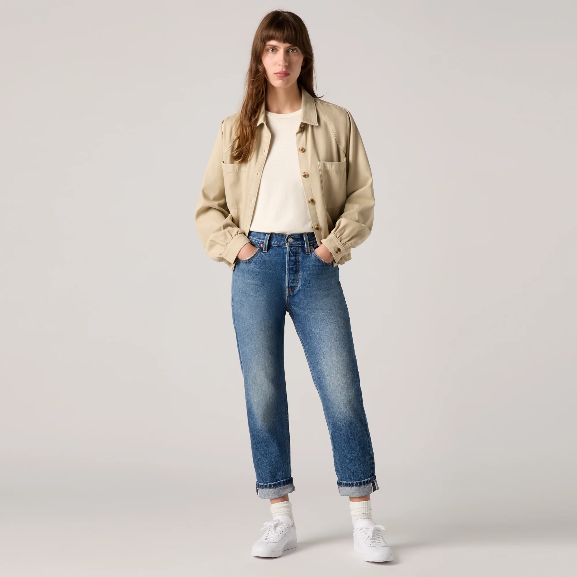 LEVI'S® WOMEN'S 501® ORIGINAL CROPPED JEANS - MED INDIGO - WORN IN - Image 10