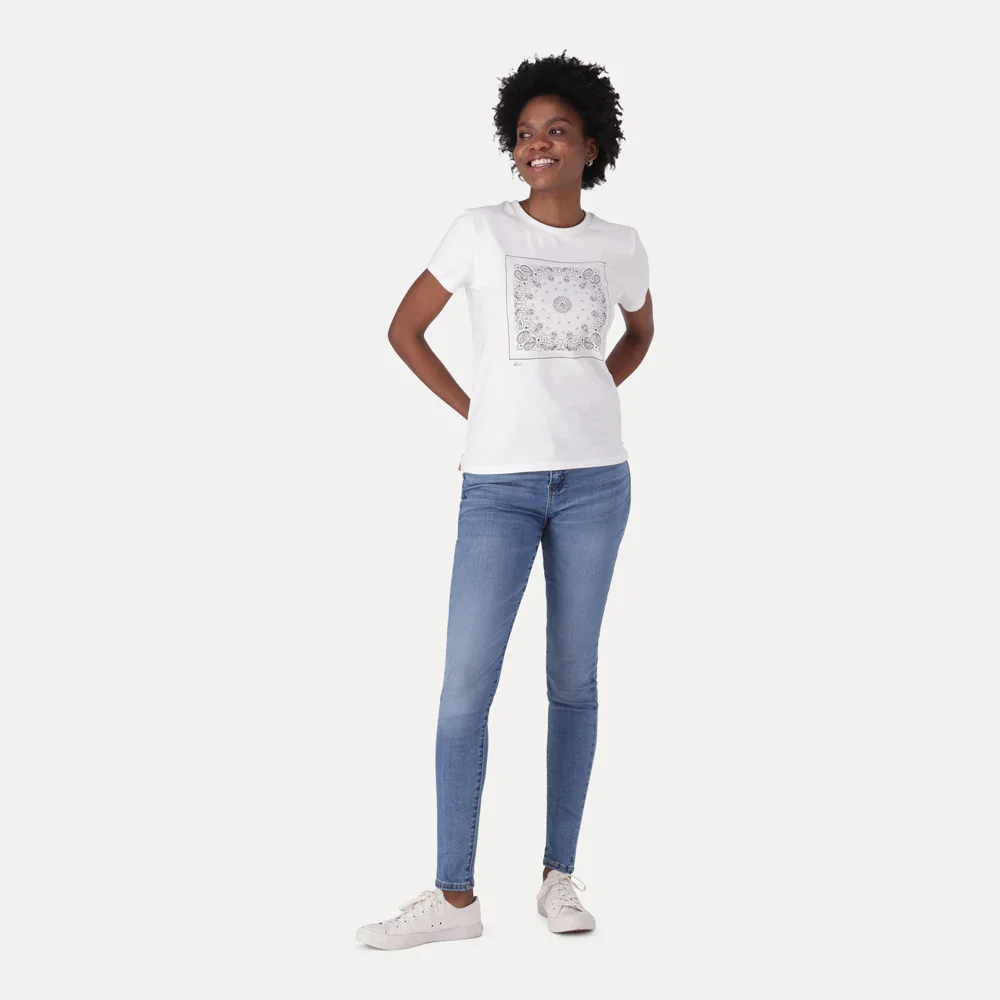 LEVI'S® WOMEN'S 720 HIGH-RISE SUPER SKINNY JEANS - MED INDIGO - WORN IN - Image 5