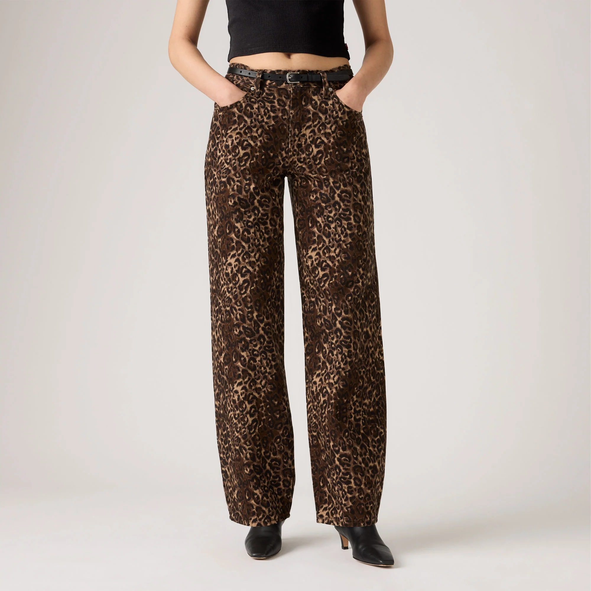 LEVI'S® WOMEN'S BAGGY DAD JEANS - MED INDIGO - WORN IN - Image 5