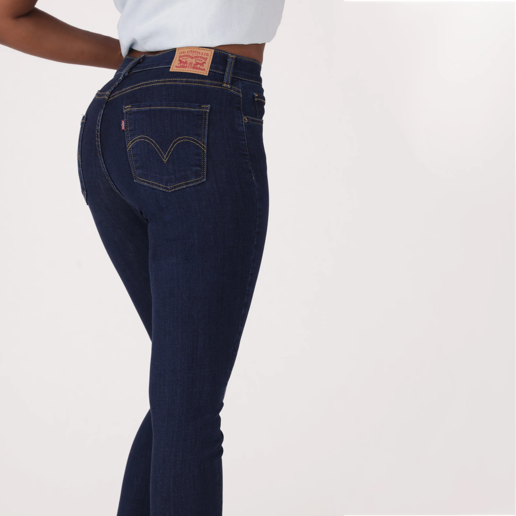 LEVI'S® WOMEN'S CURVY HIGH-RISE SUPER SKINNY - DARK INDIGO FLAT FINISH - Image 5