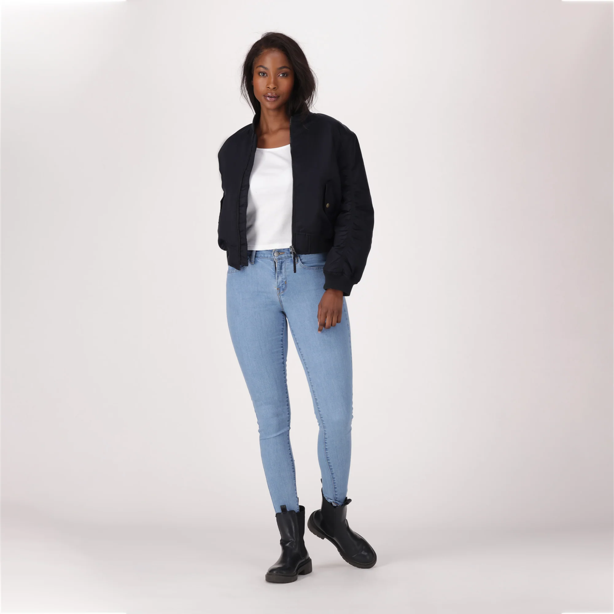 LEVI'S® WOMEN'S CURVY SKINNY - MED INDIGO - WORN IN