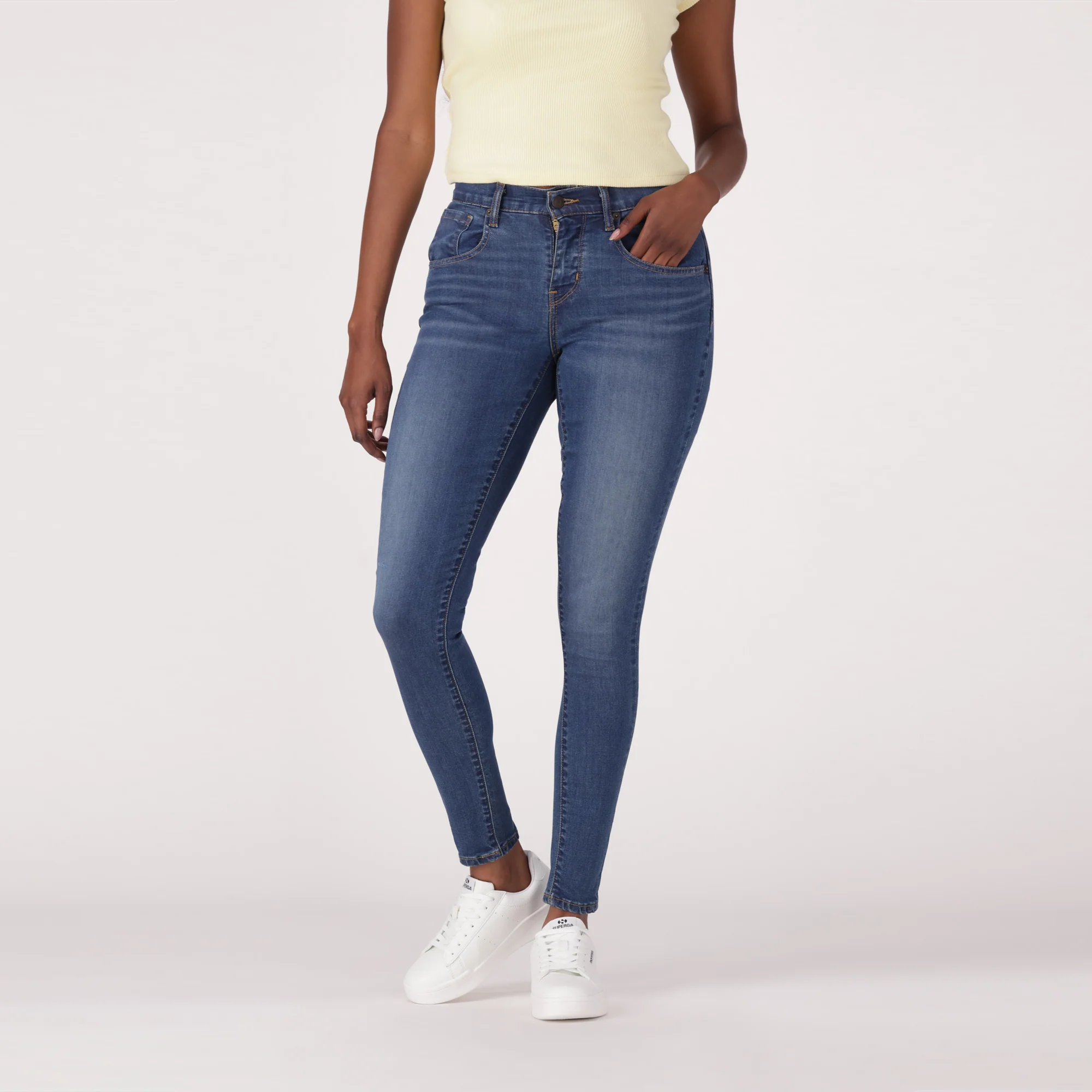 LEVI'S® WOMEN'S CURVY SUPER SKINNY  - MED INDIGO - WORN IN - Image 2