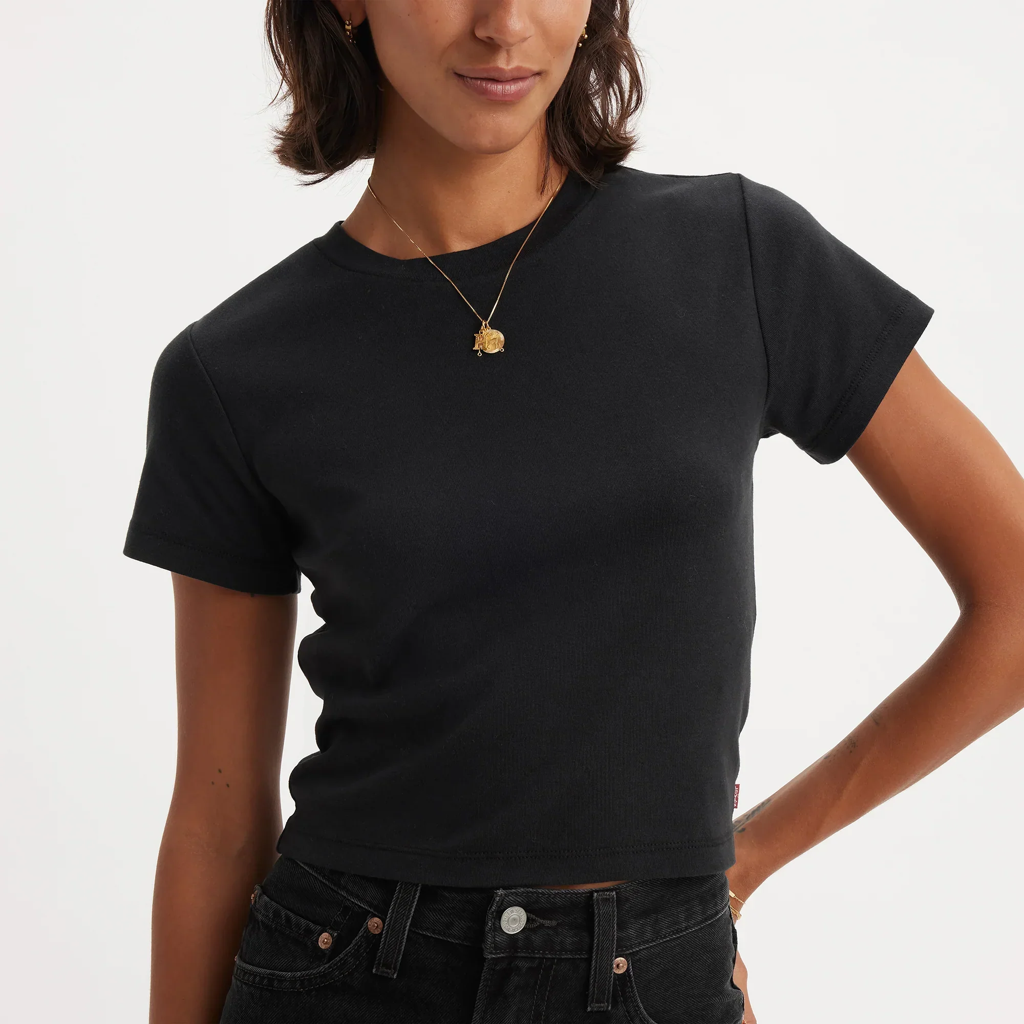 LEVI'S® WOMEN'S ESSENTIAL SPORTY T-SHIRT - BLACK - Image 3