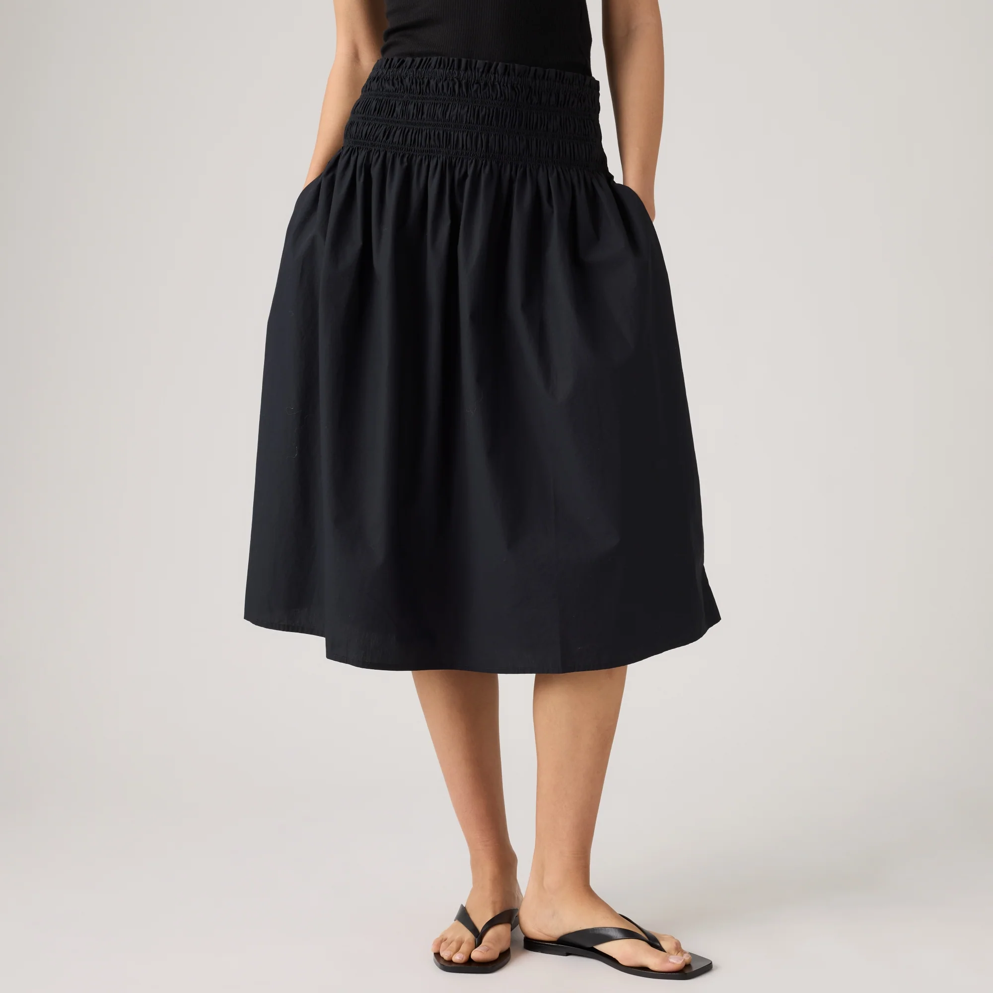 LEVI'S® WOMEN'S EVERDEEN MIDI SKIRT - BLACK - Image 5
